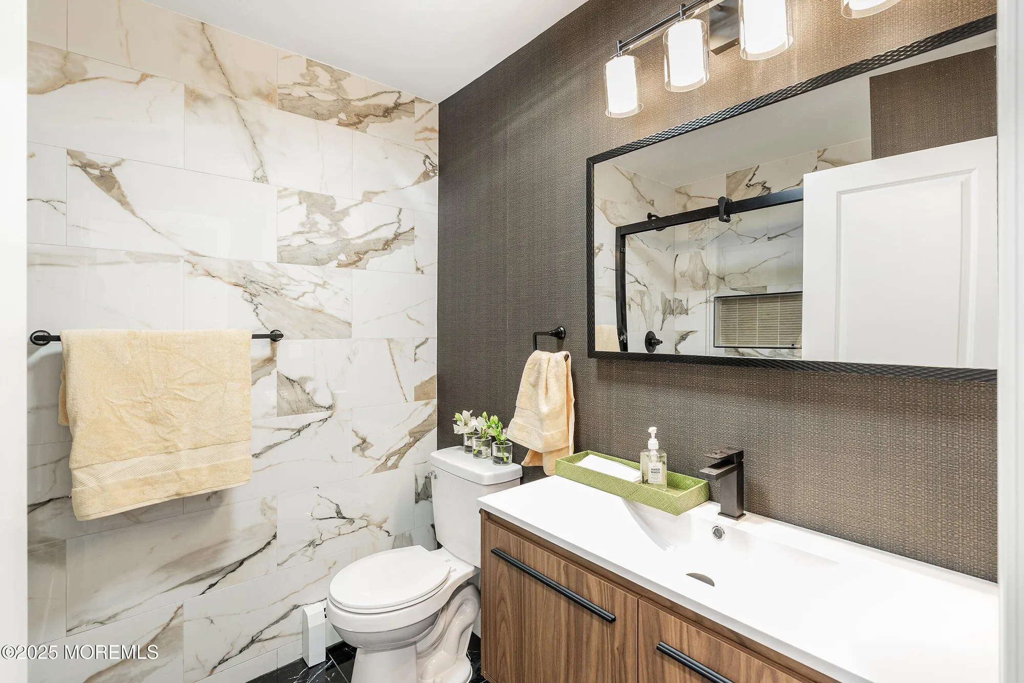 Property Slideshow image 14 of 51 | 19 port royal dr, Toms River, NJ, 08757