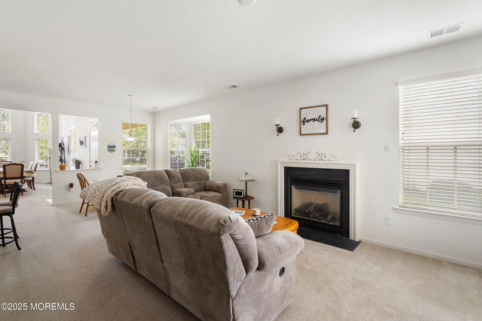 Property Slideshow image 8 of 32 | 14 vineyard way, Barnegat, NJ, 08005