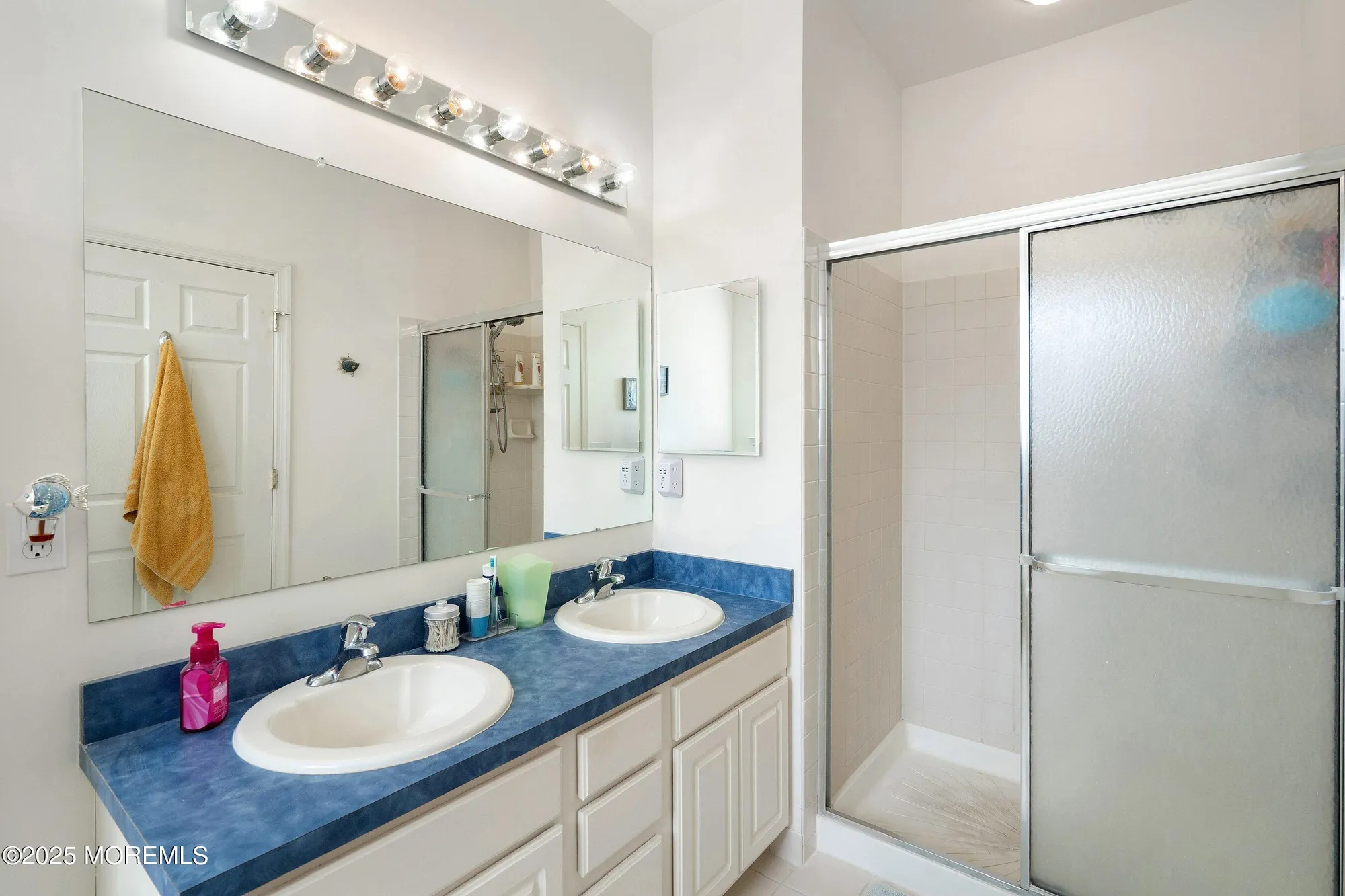 Property Slideshow image 16 of 32 | 14 vineyard way, Barnegat, NJ, 08005