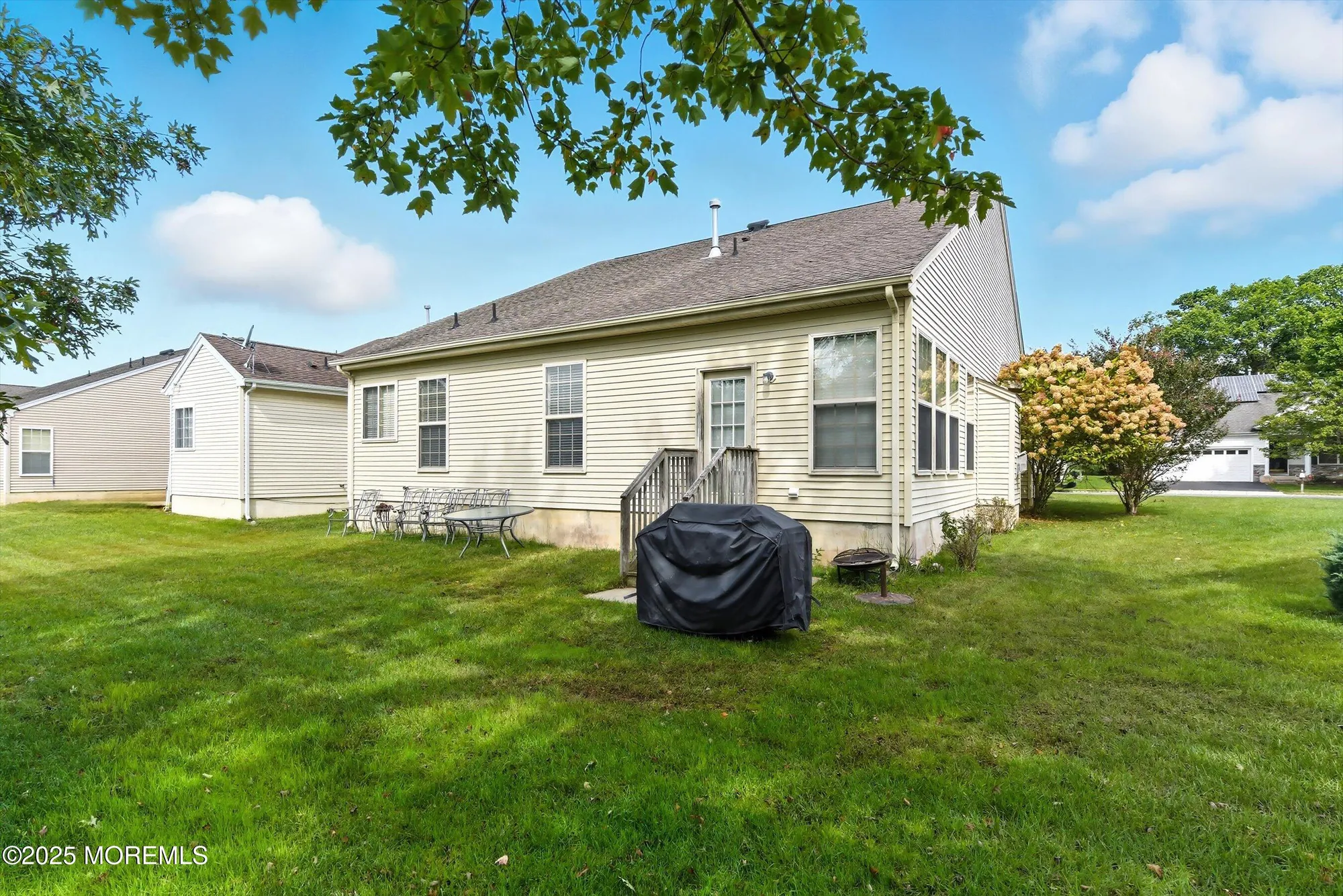 Property Slideshow image 17 of 32 | 14 vineyard way, Barnegat, NJ, 08005