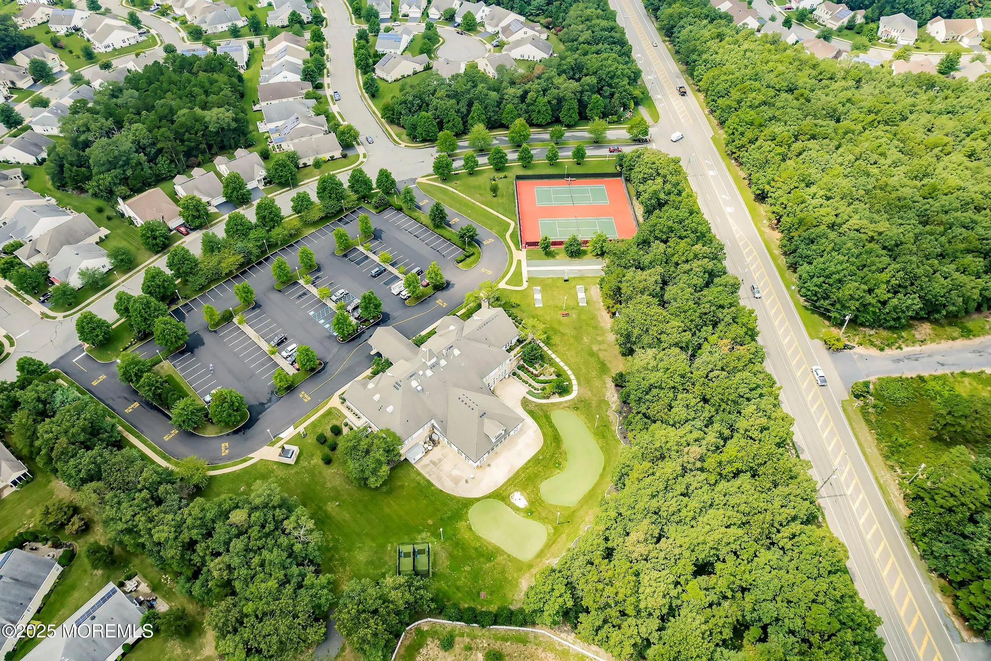 Property Slideshow image 20 of 32 | 14 vineyard way, Barnegat, NJ, 08005