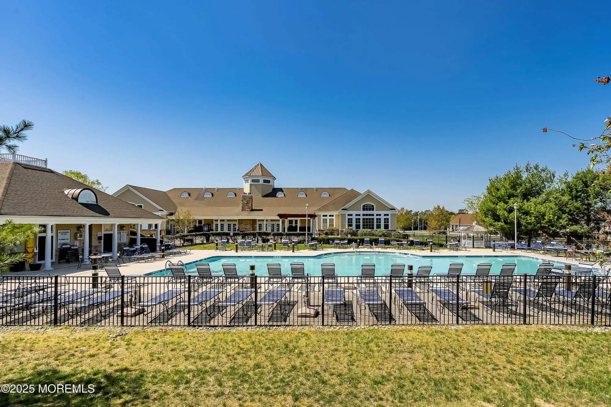 Property Slideshow image 28 of 32 | 14 vineyard way, Barnegat, NJ, 08005