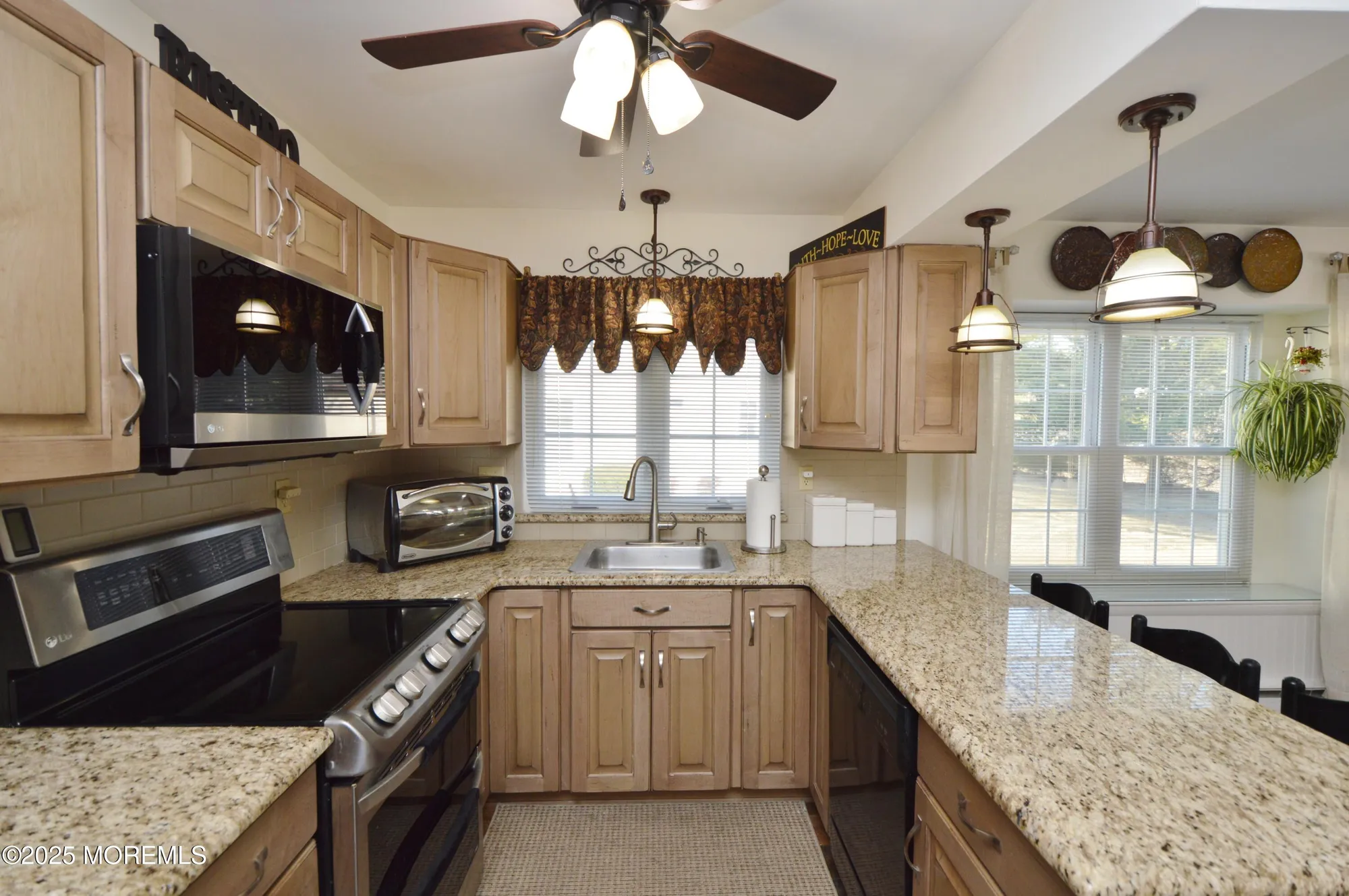 Property Slideshow image 21 of 60 | 29 saint paul pl, Manchester, NJ, 08759