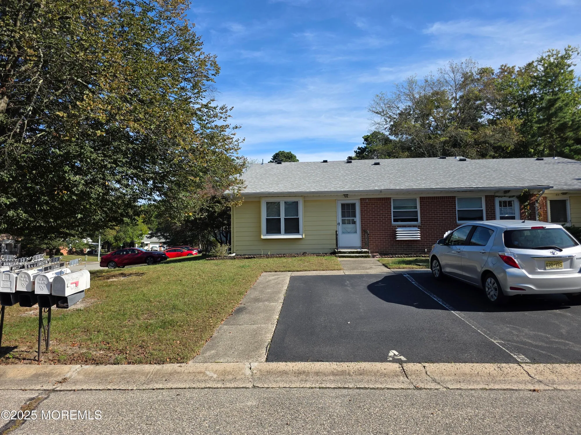 Property Slideshow image 2 of 13 | 5 alden ct a, Whiting, NJ, 08759