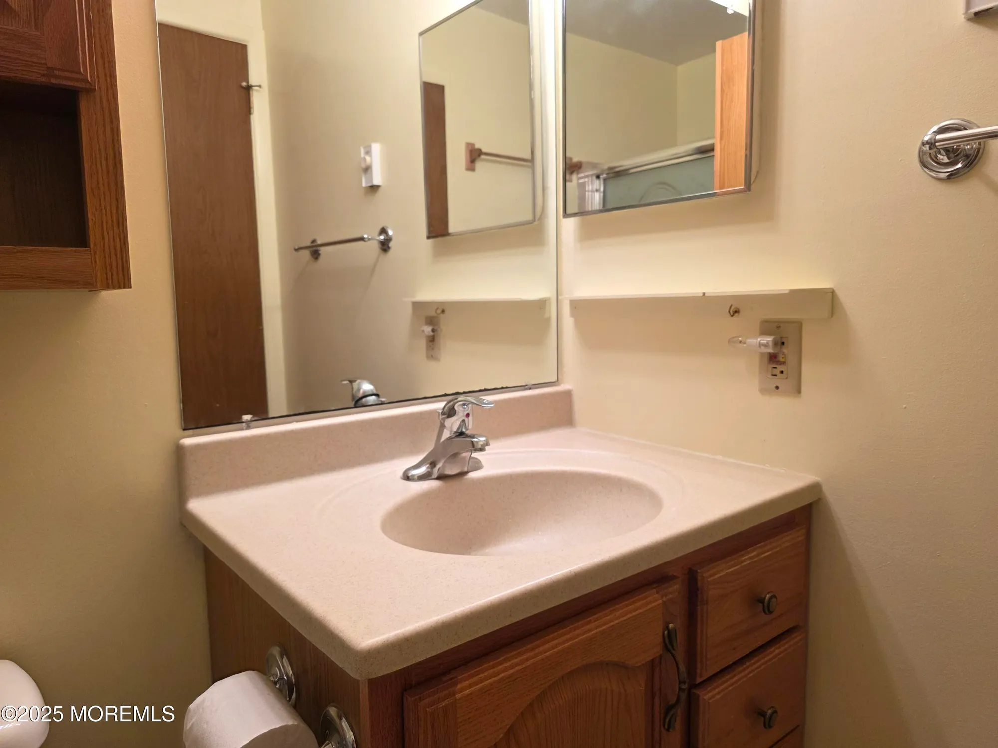 Property Slideshow image 7 of 13 | 5 alden ct a, Whiting, NJ, 08759