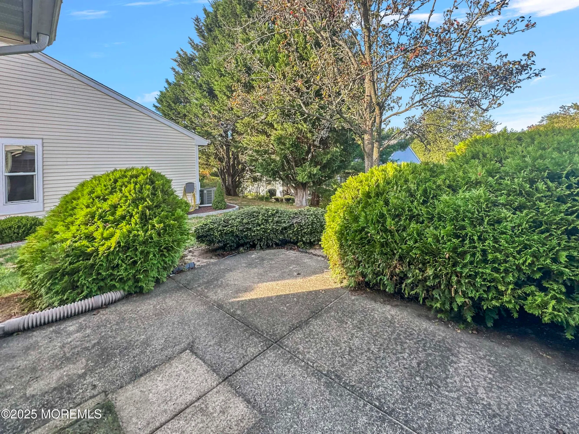 Property Slideshow image 24 of 27 | 1057a buckingham dr, Manchester, NJ, 08759