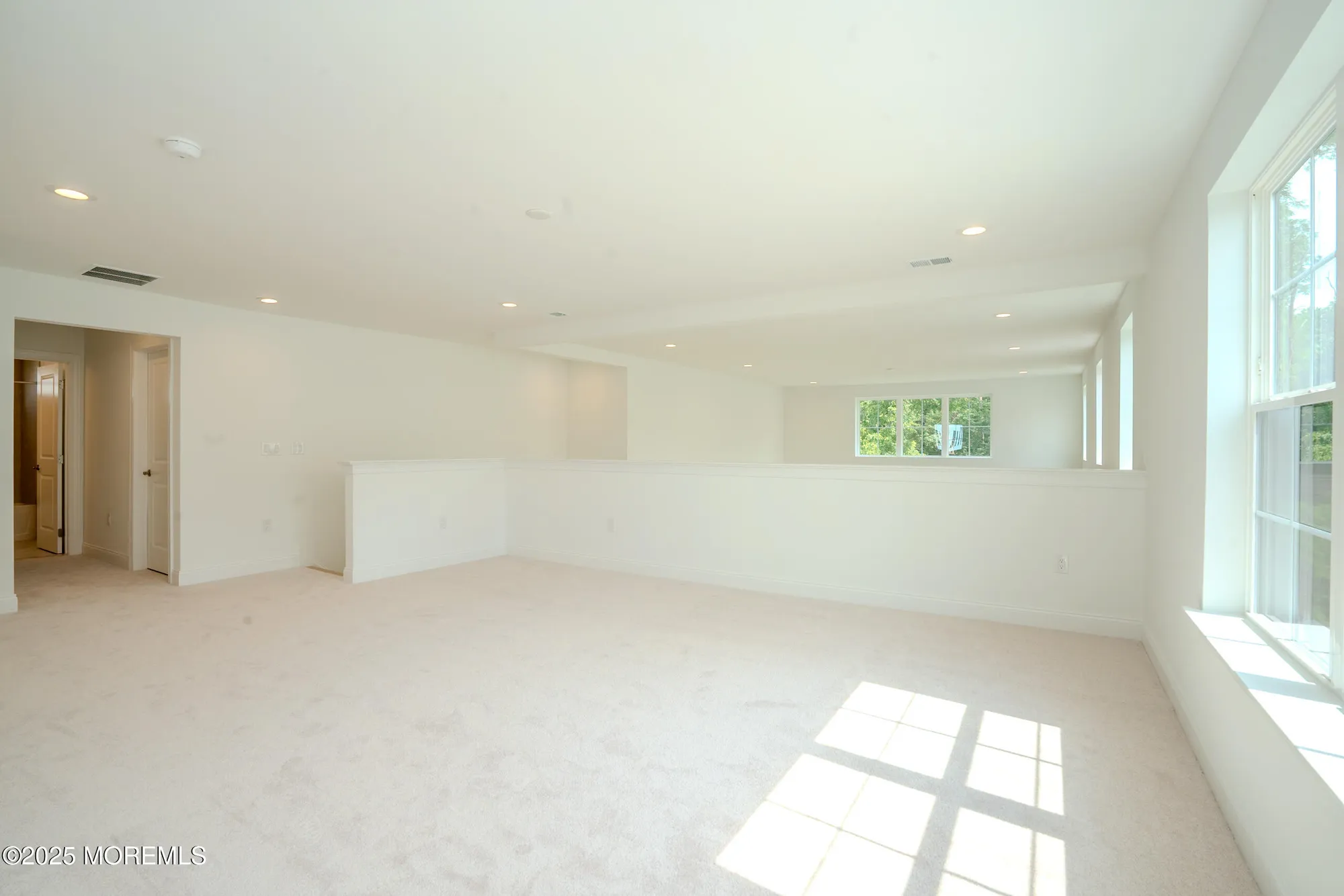 Property Slideshow image 31 of 38 | 15 ashlynn ct, Manalapan, NJ, 07726