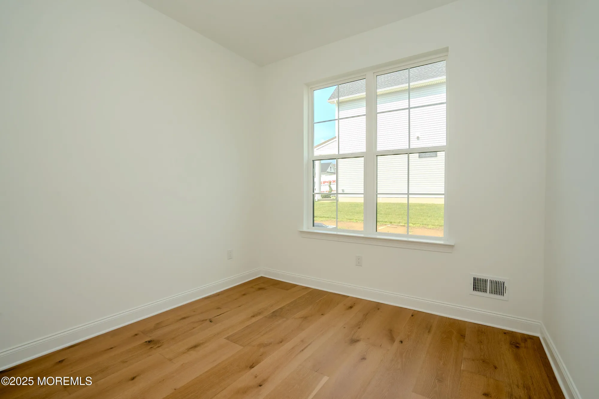 Property Slideshow image 37 of 38 | 15 ashlynn ct, Manalapan, NJ, 07726