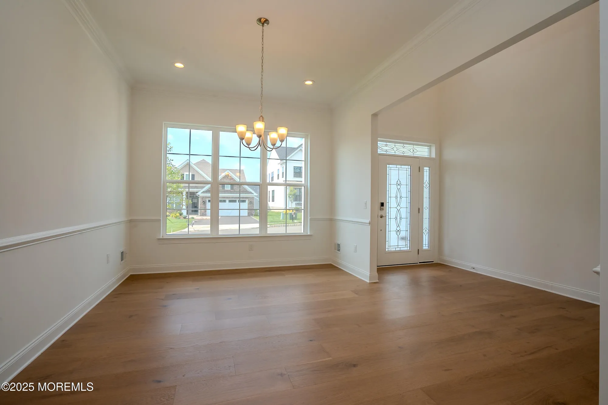 Property Slideshow image 8 of 38 | 15 ashlynn ct, Manalapan, NJ, 07726