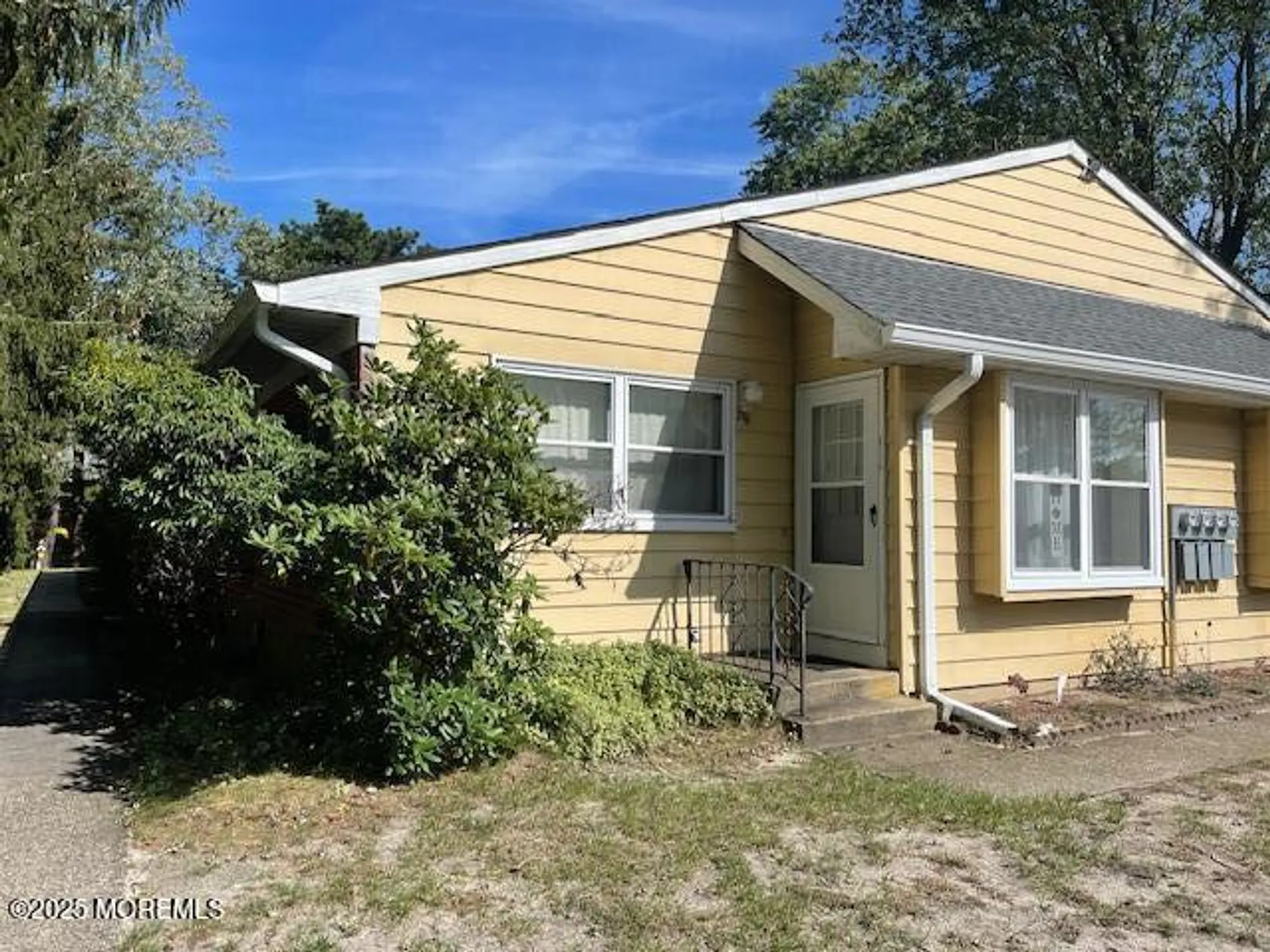 Property Slideshow image 1 of 19 | 21a homestead dr, Whiting, NJ, 08759