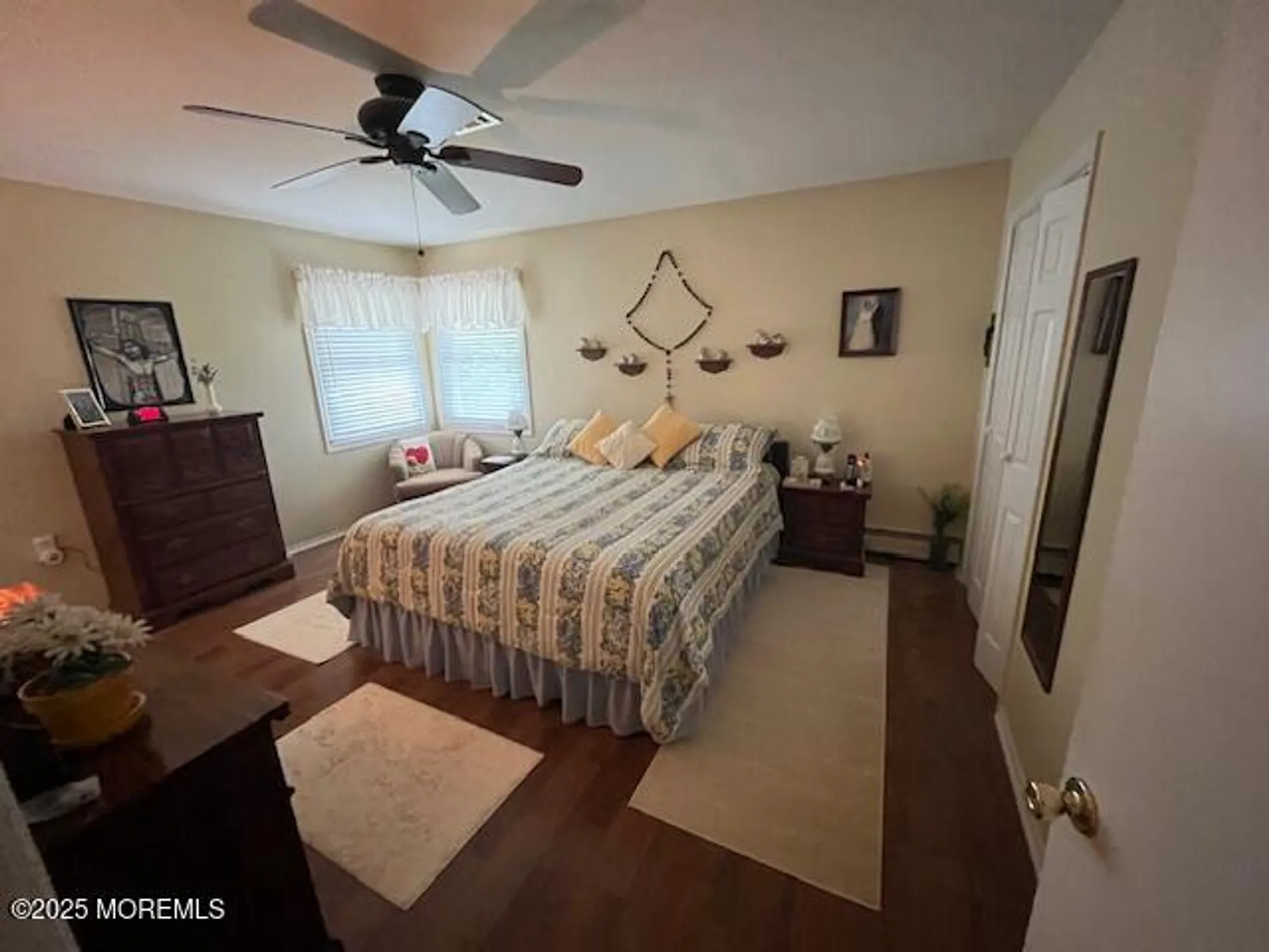 Property Slideshow image 19 of 25 | 39 innsbruck dr, Toms River, NJ, 08757
