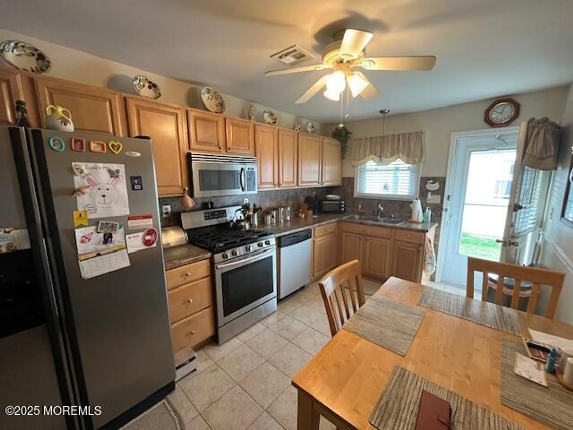 Property Slideshow image 15 of 25 | 39 innsbruck dr, Toms River, NJ, 08757