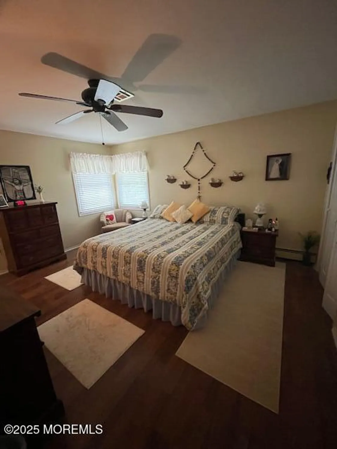 Property Slideshow image 18 of 25 | 39 innsbruck dr, Toms River, NJ, 08757