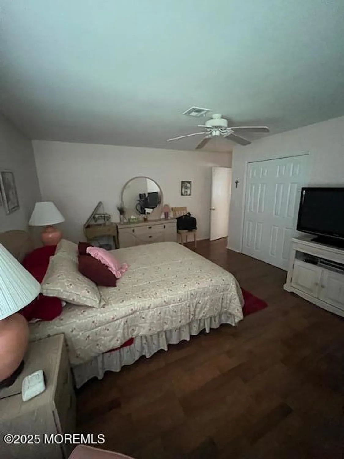Property Slideshow image 23 of 25 | 39 innsbruck dr, Toms River, NJ, 08757
