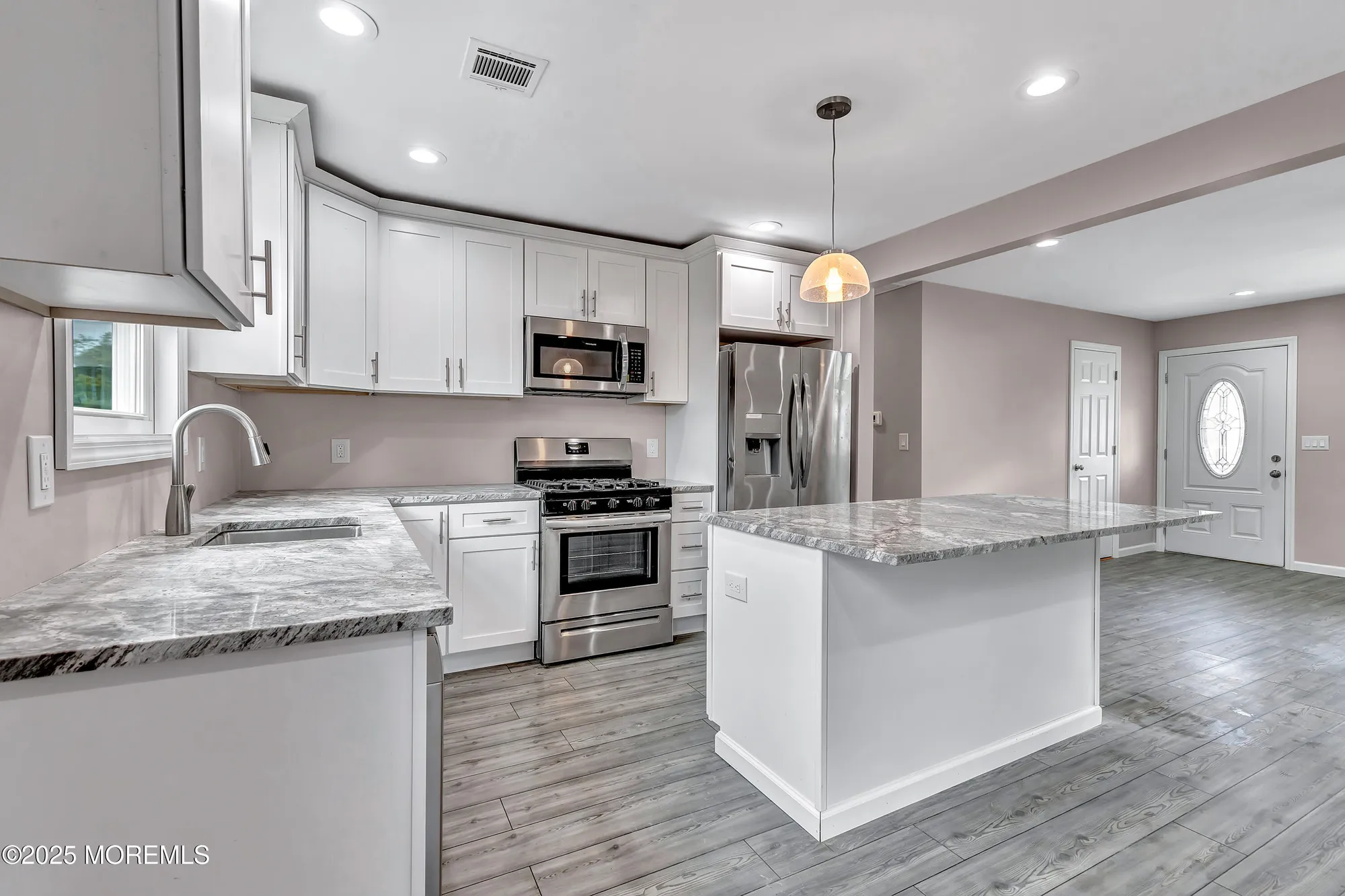 Property Slideshow image 13 of 29 | 44 chancellor ct, Toms River, NJ, 08757