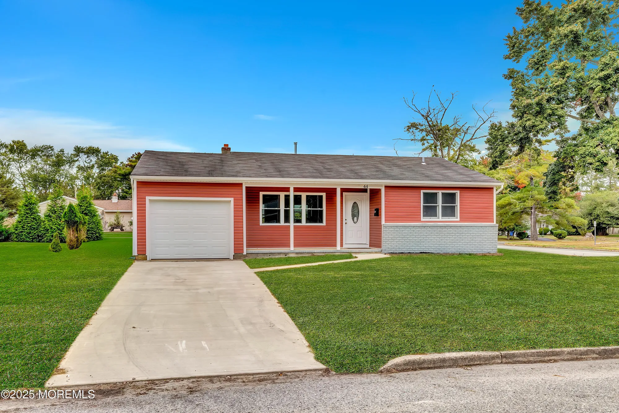 Property Slideshow image 1 of 29 | 44 chancellor ct, Toms River, NJ, 08757