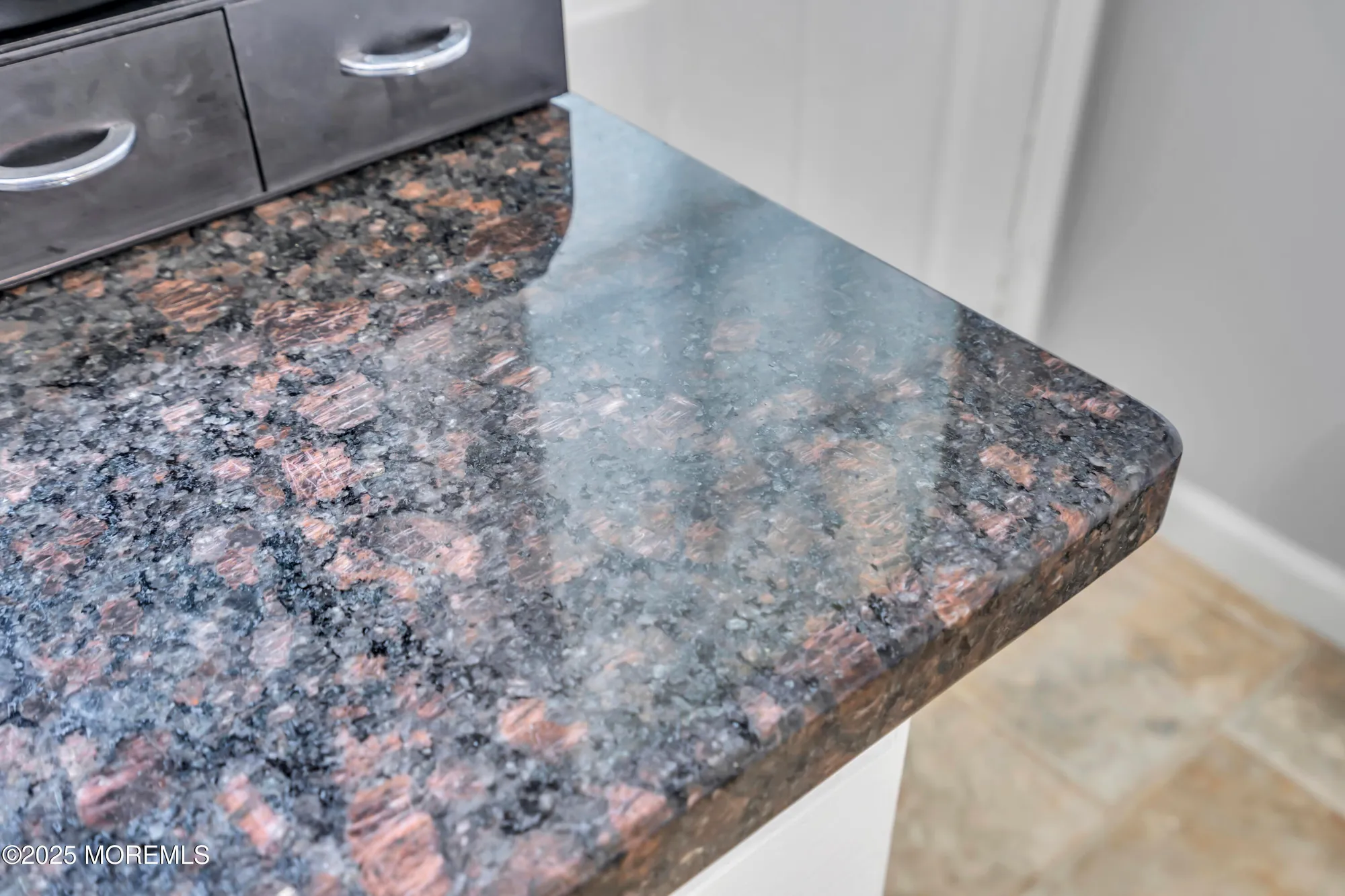 Property Slideshow image 10 of 25 | 9 morongo ct, Toms River, NJ, 08757