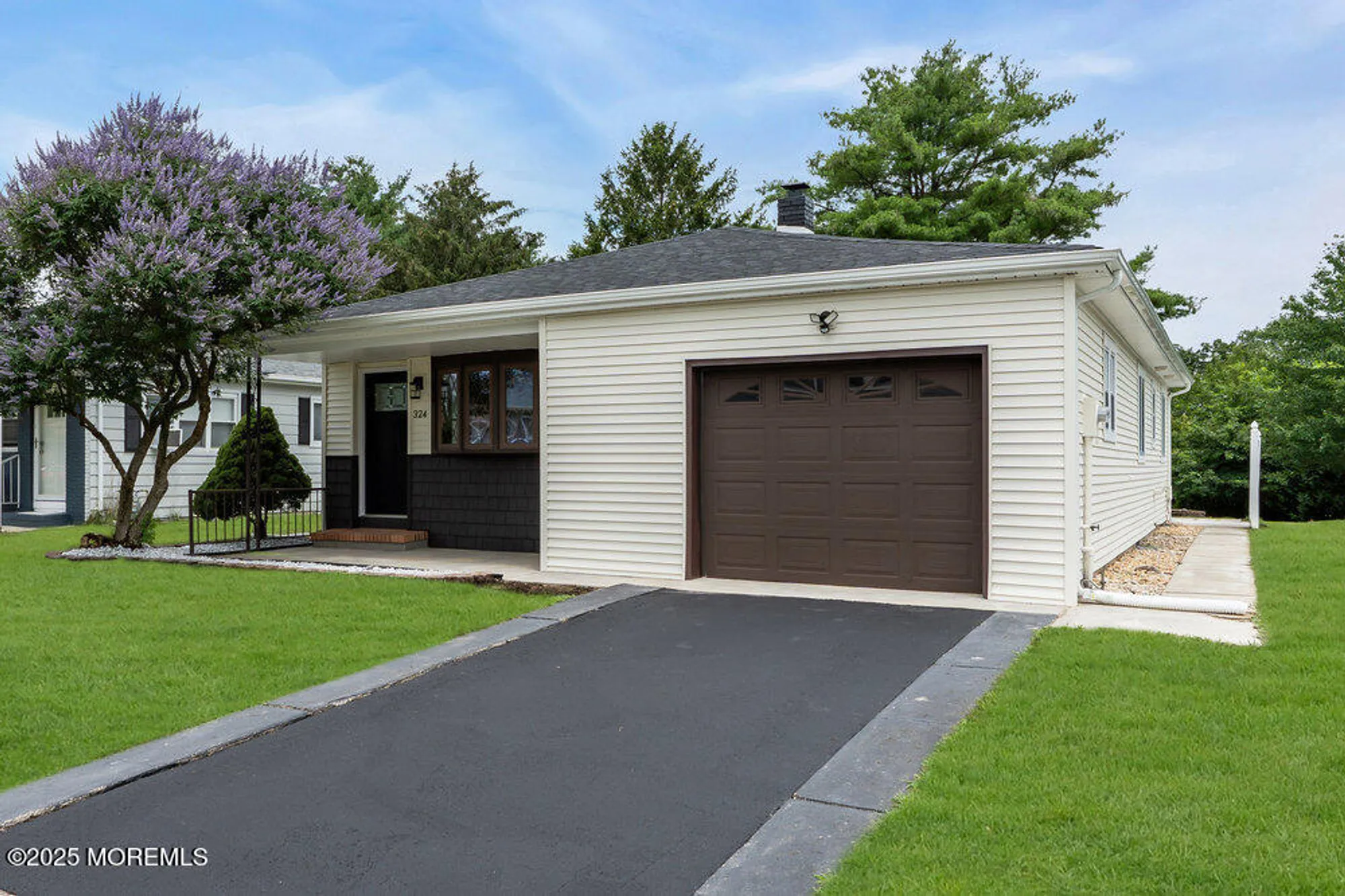 Property Slideshow image 17 of 69 | 324 barbados dr, Toms River, NJ, 08757