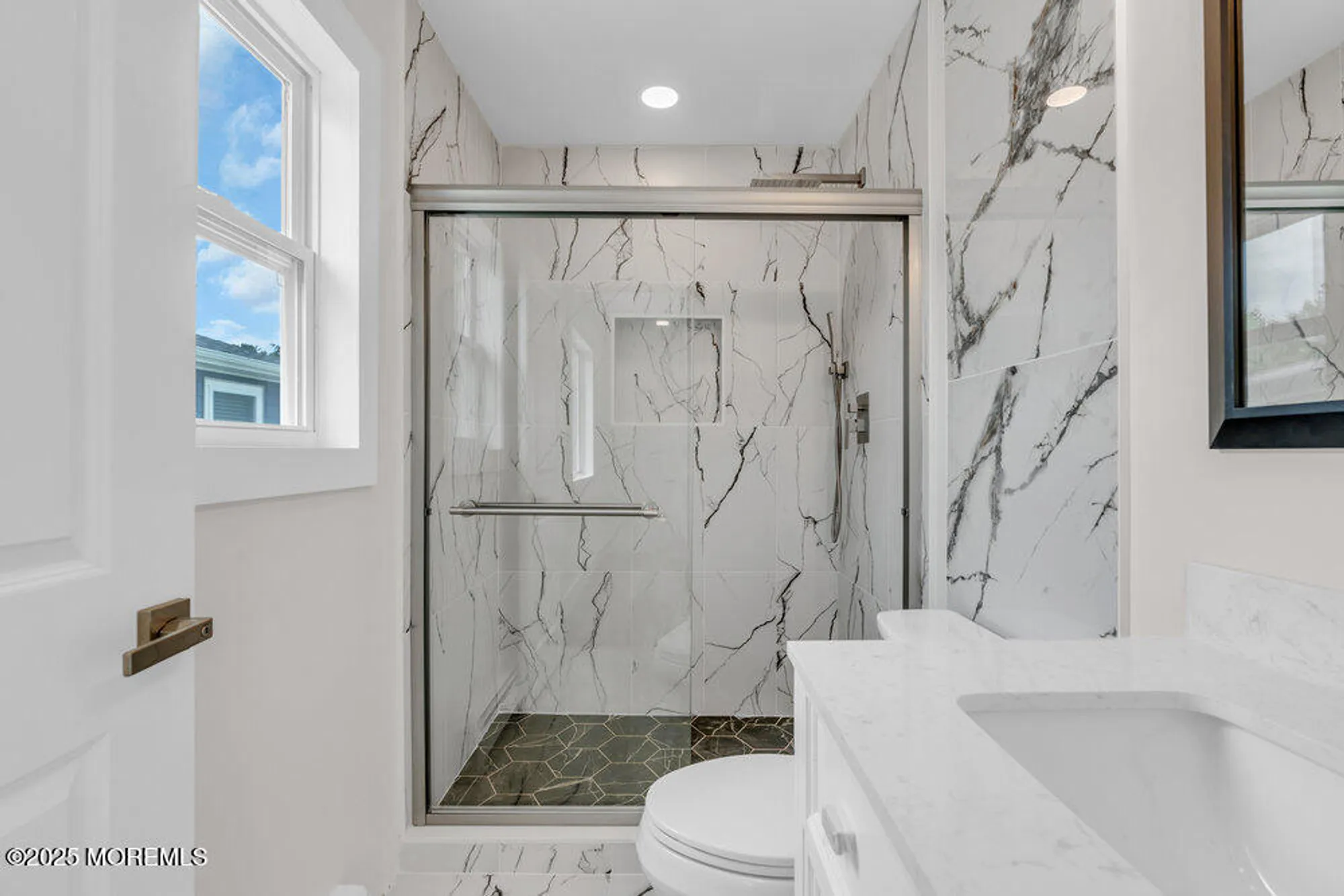 Property Slideshow image 46 of 69 | 324 barbados dr, Toms River, NJ, 08757