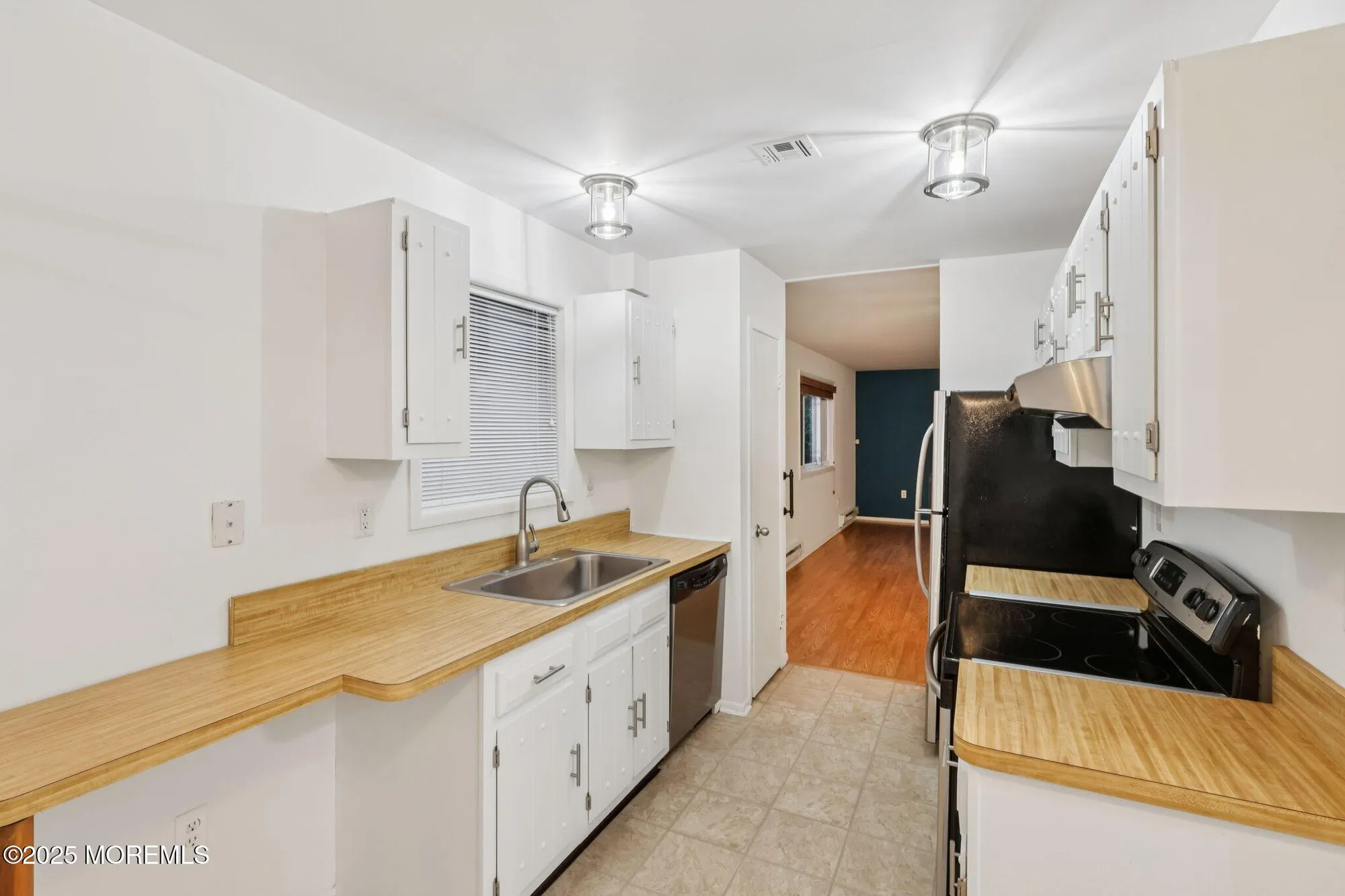 Property Slideshow image 5 of 45 | 150 amberly dr a, Manalapan, NJ, 07726