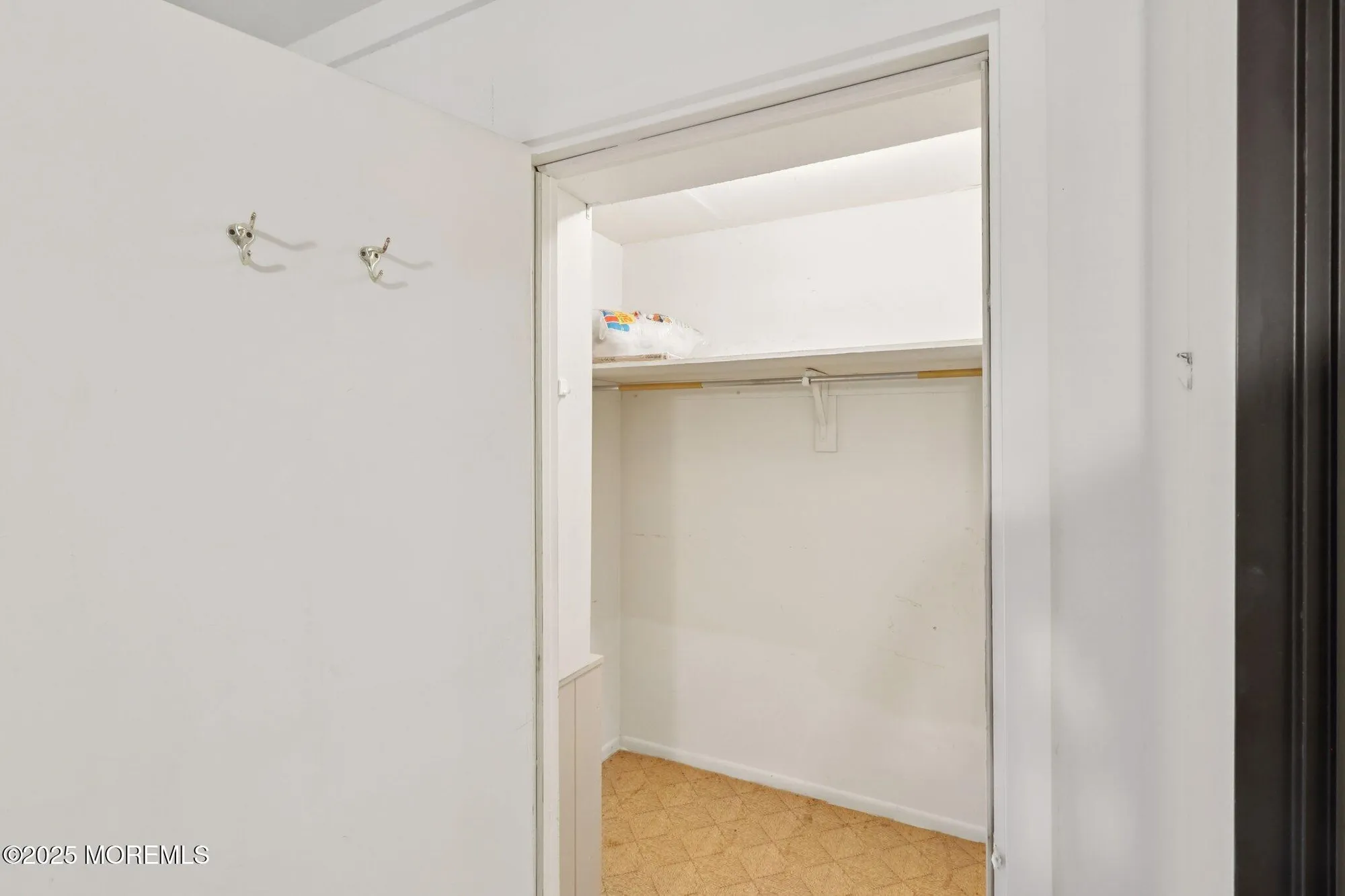 Property Slideshow image 13 of 45 | 150 amberly dr a, Manalapan, NJ, 07726