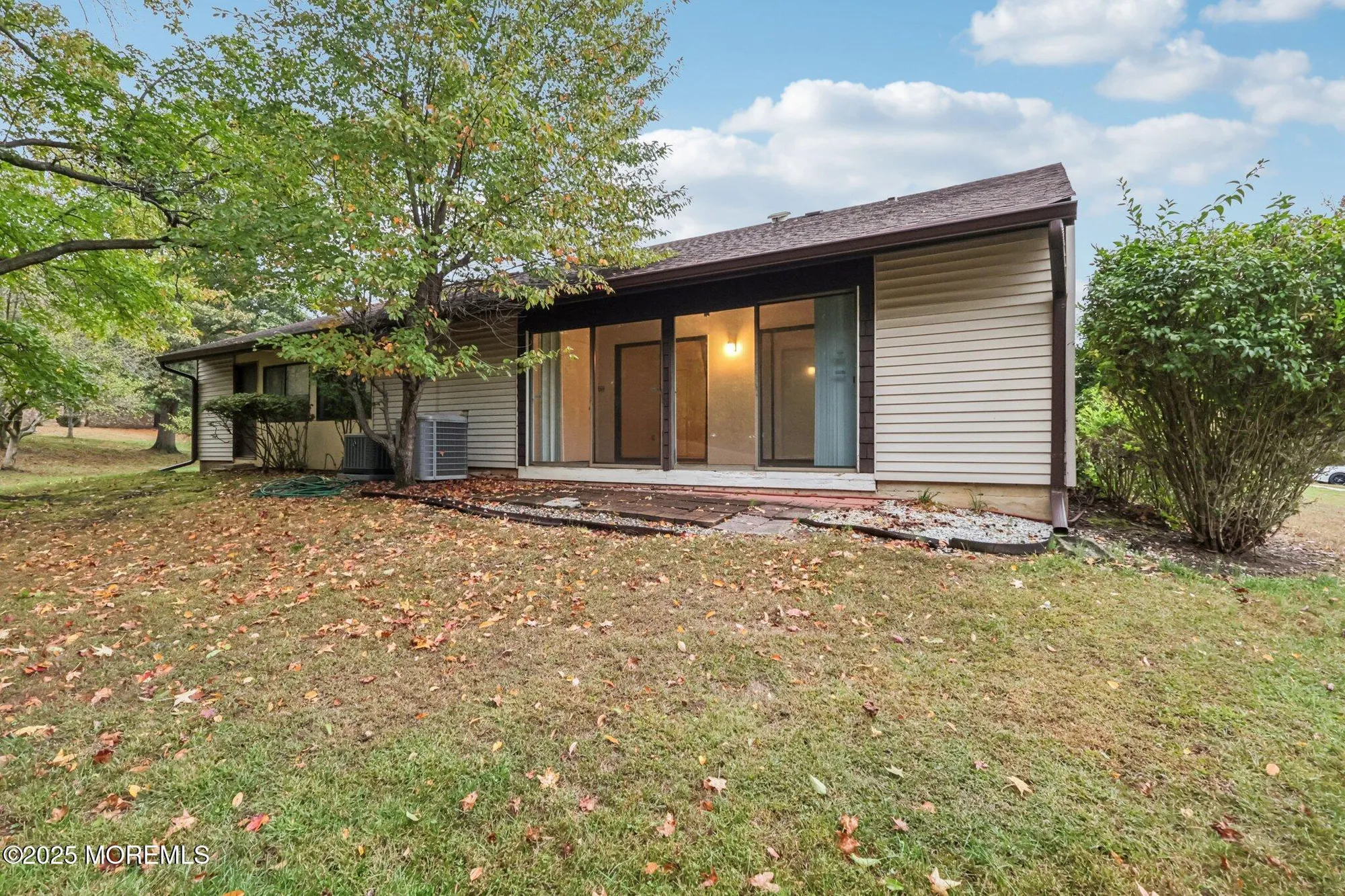 Property Slideshow image 27 of 45 | 150 amberly dr a, Manalapan, NJ, 07726