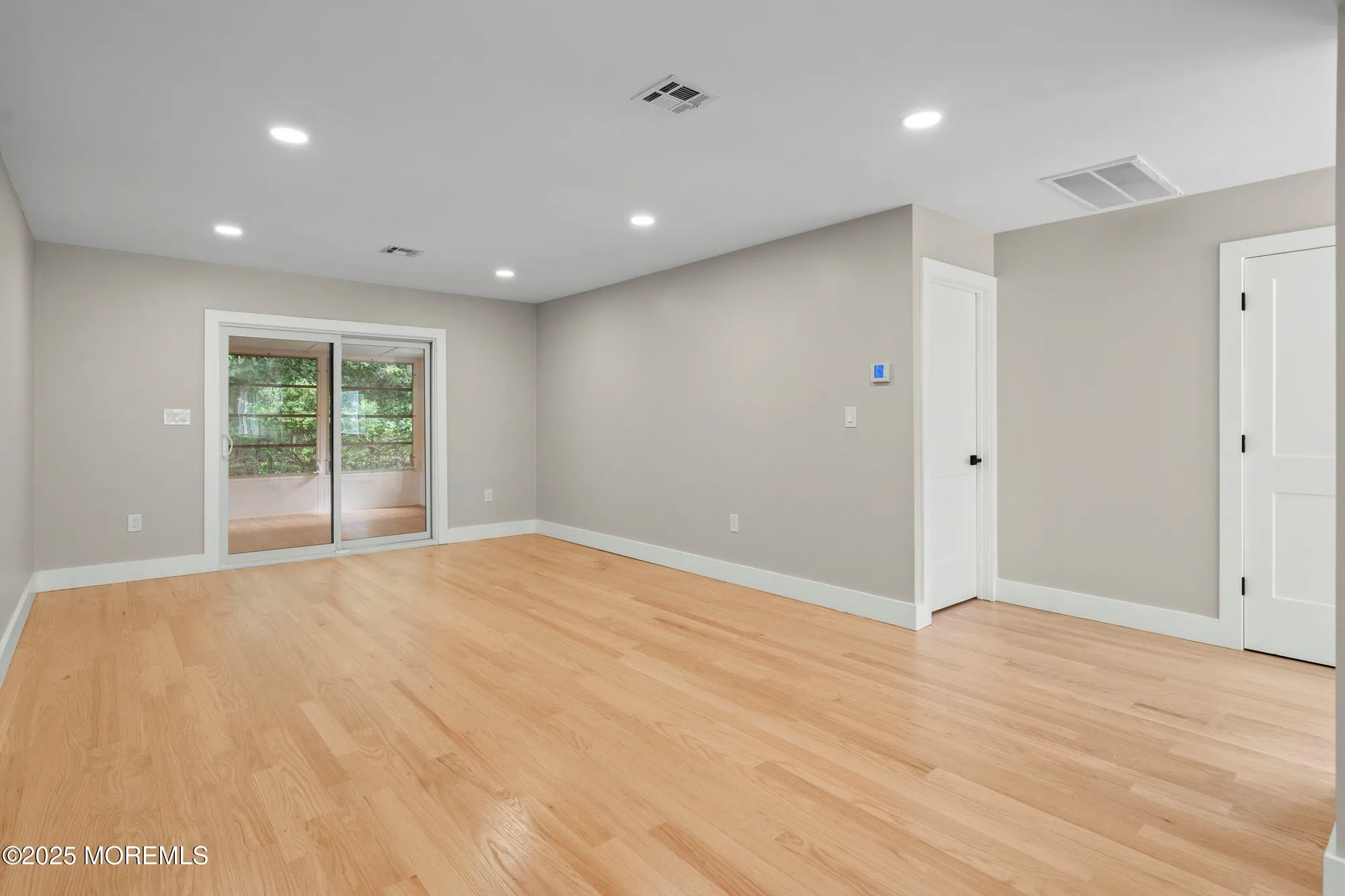 Property Slideshow image 7 of 48 | 97 yorkwood dr, Brick, NJ, 08723