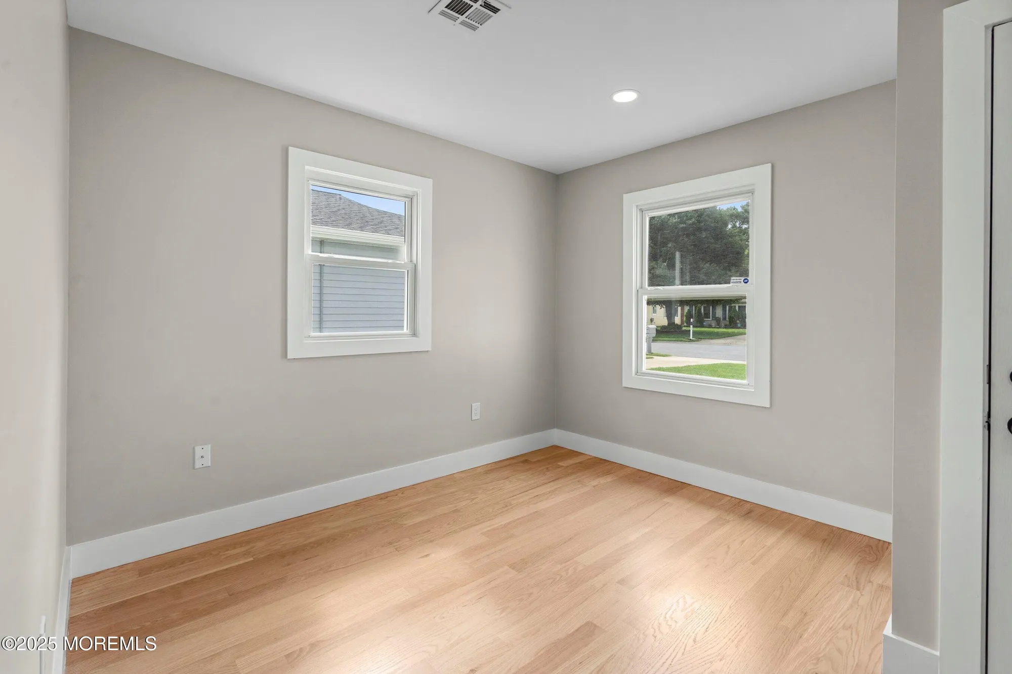 Property Slideshow image 5 of 48 | 97 yorkwood dr, Brick, NJ, 08723