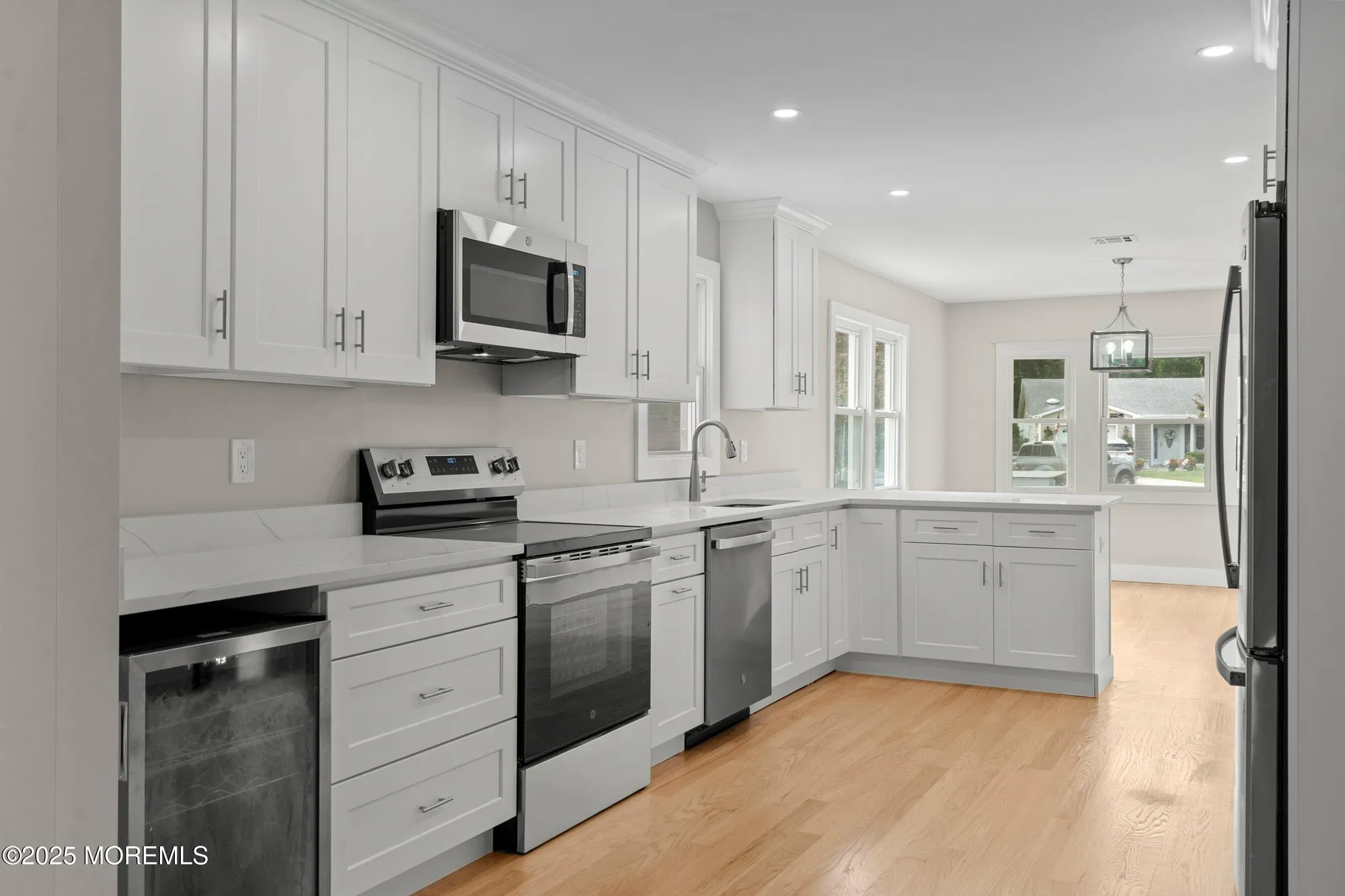 Property Slideshow image 14 of 48 | 97 yorkwood dr, Brick, NJ, 08723