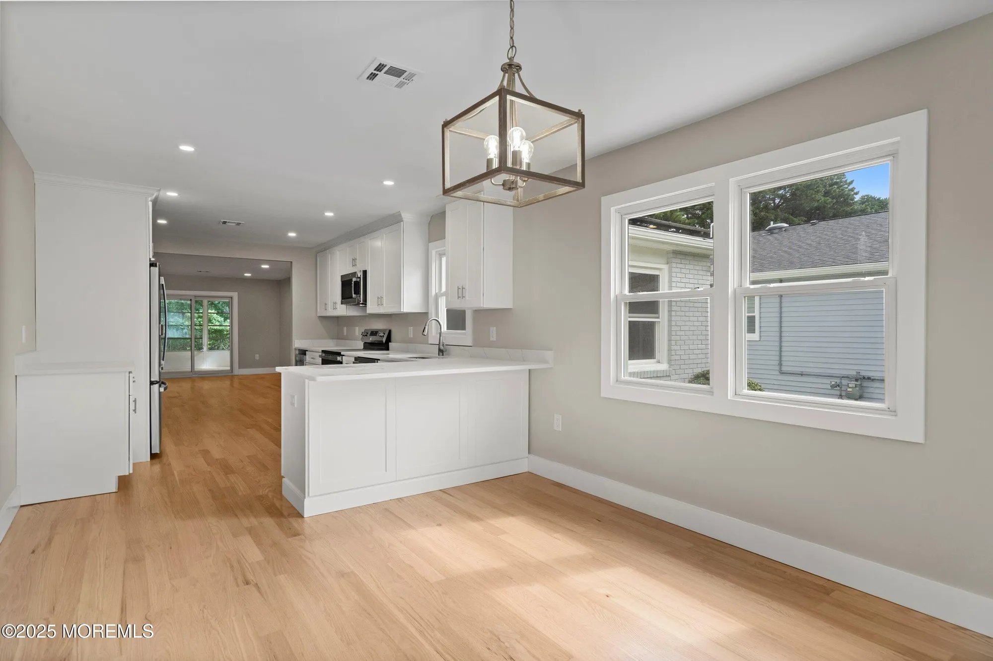 Property Slideshow image 16 of 48 | 97 yorkwood dr, Brick, NJ, 08723