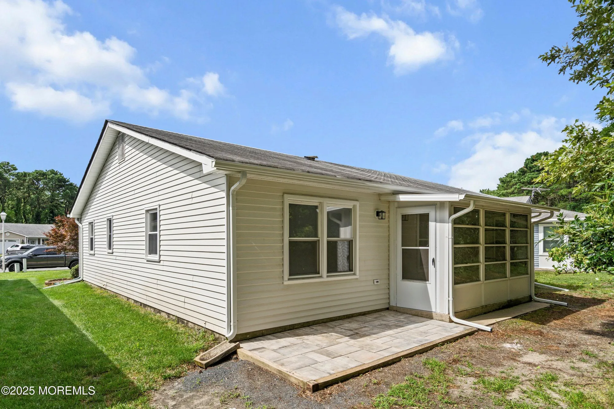 Property Slideshow image 30 of 48 | 97 yorkwood dr, Brick, NJ, 08723