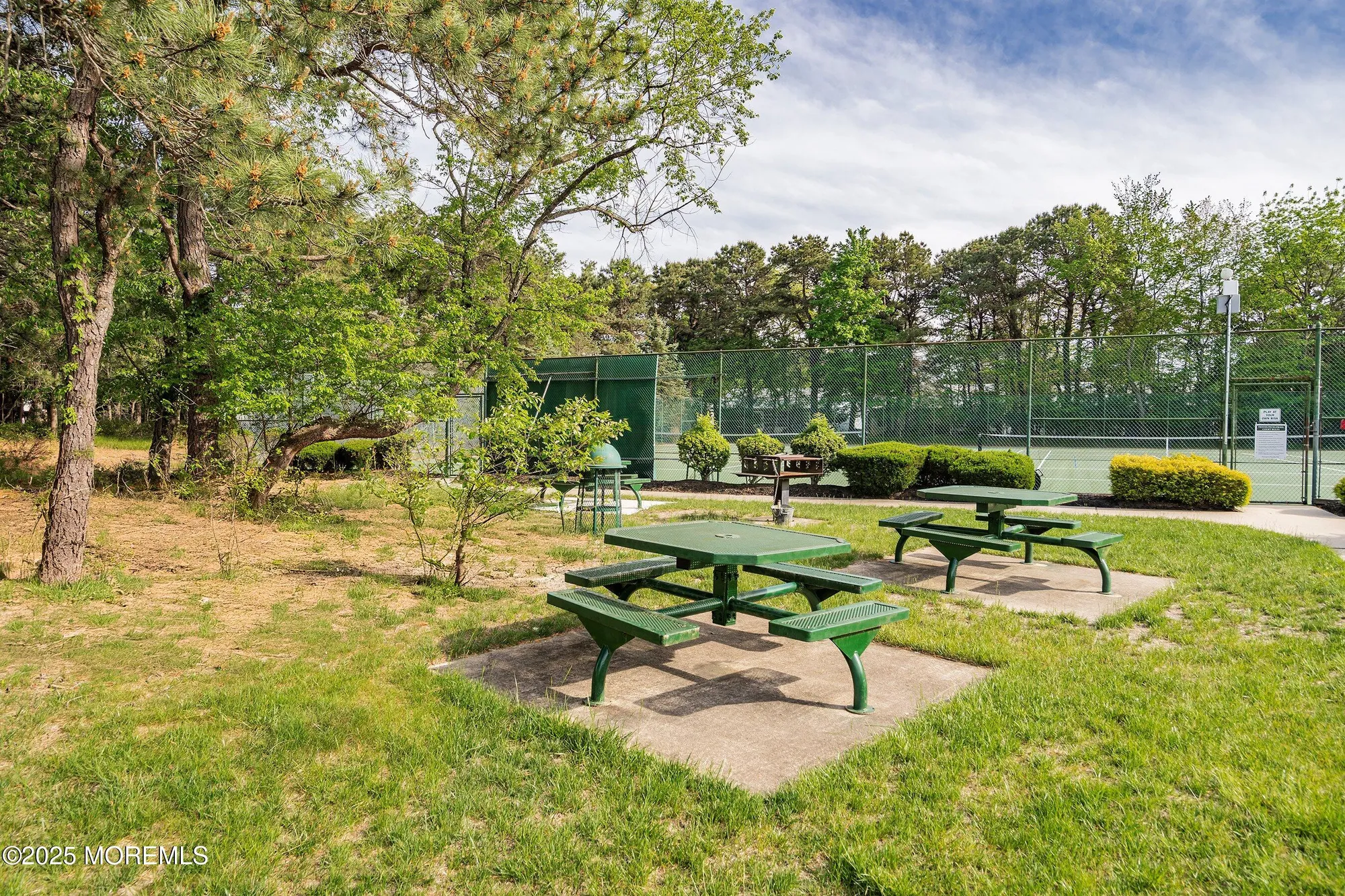 Property Slideshow image 43 of 48 | 97 yorkwood dr, Brick, NJ, 08723