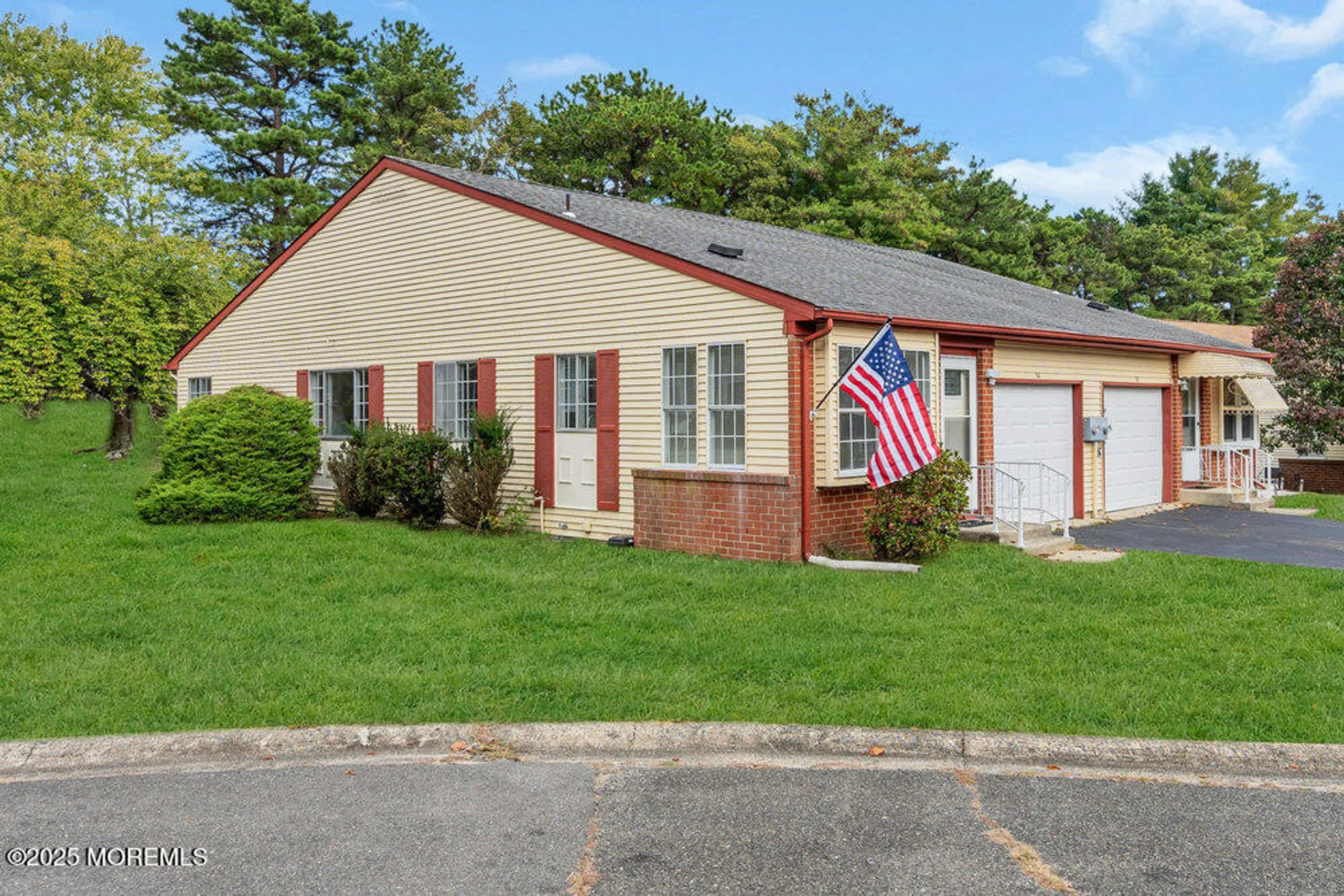 Property Slideshow image 2 of 28 | 9 juniper ln 50, Whiting, NJ, 08759