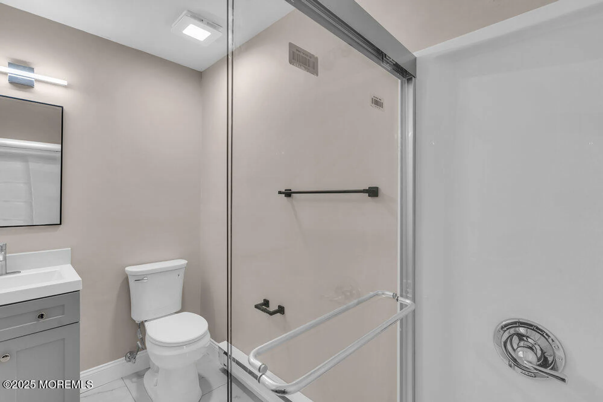 Property Slideshow image 22 of 28 | 9 juniper ln 50, Whiting, NJ, 08759