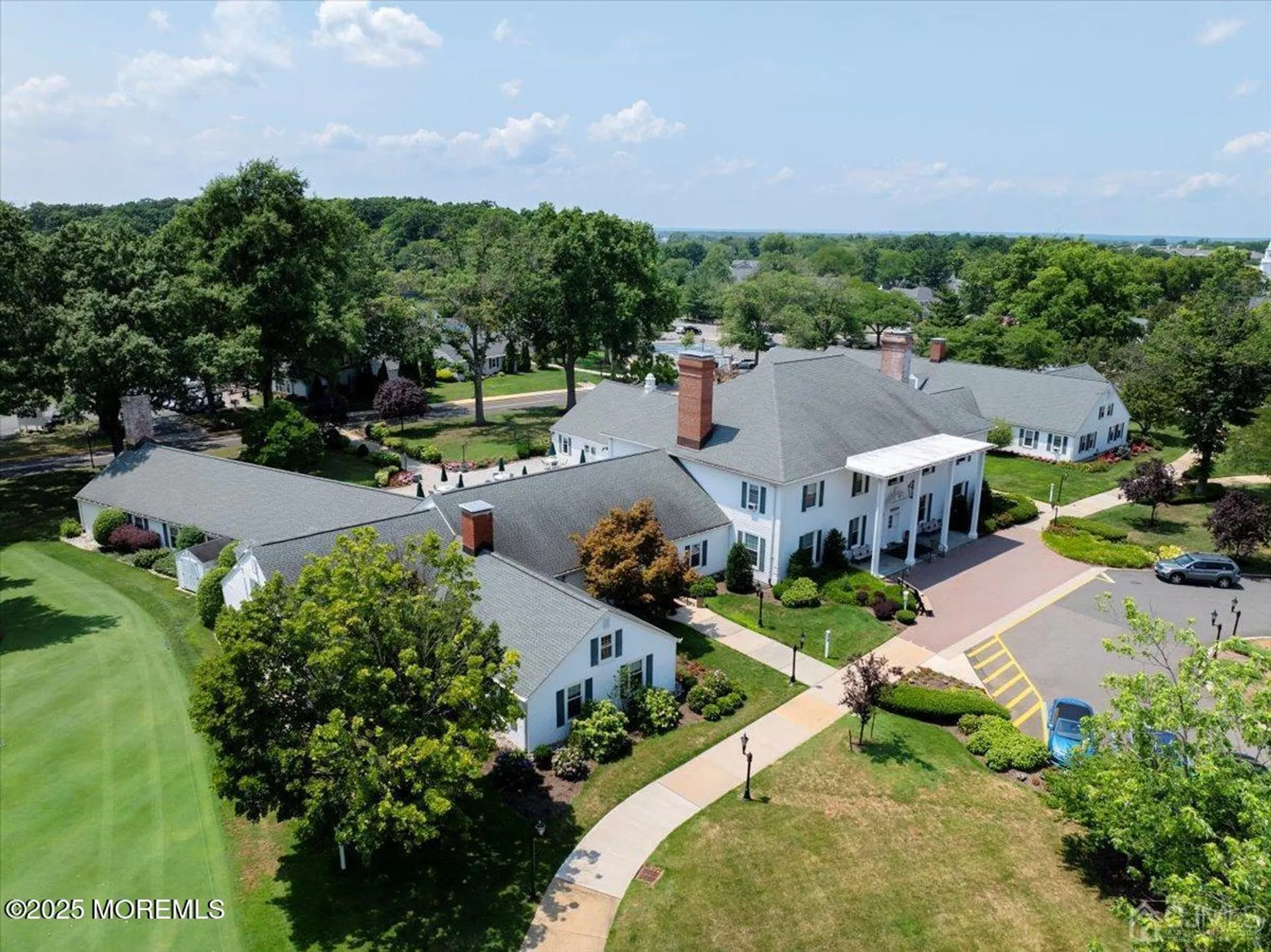 Property Slideshow image 19 of 25 | 176 rossmoor dr c, Monroe, NJ, 08831