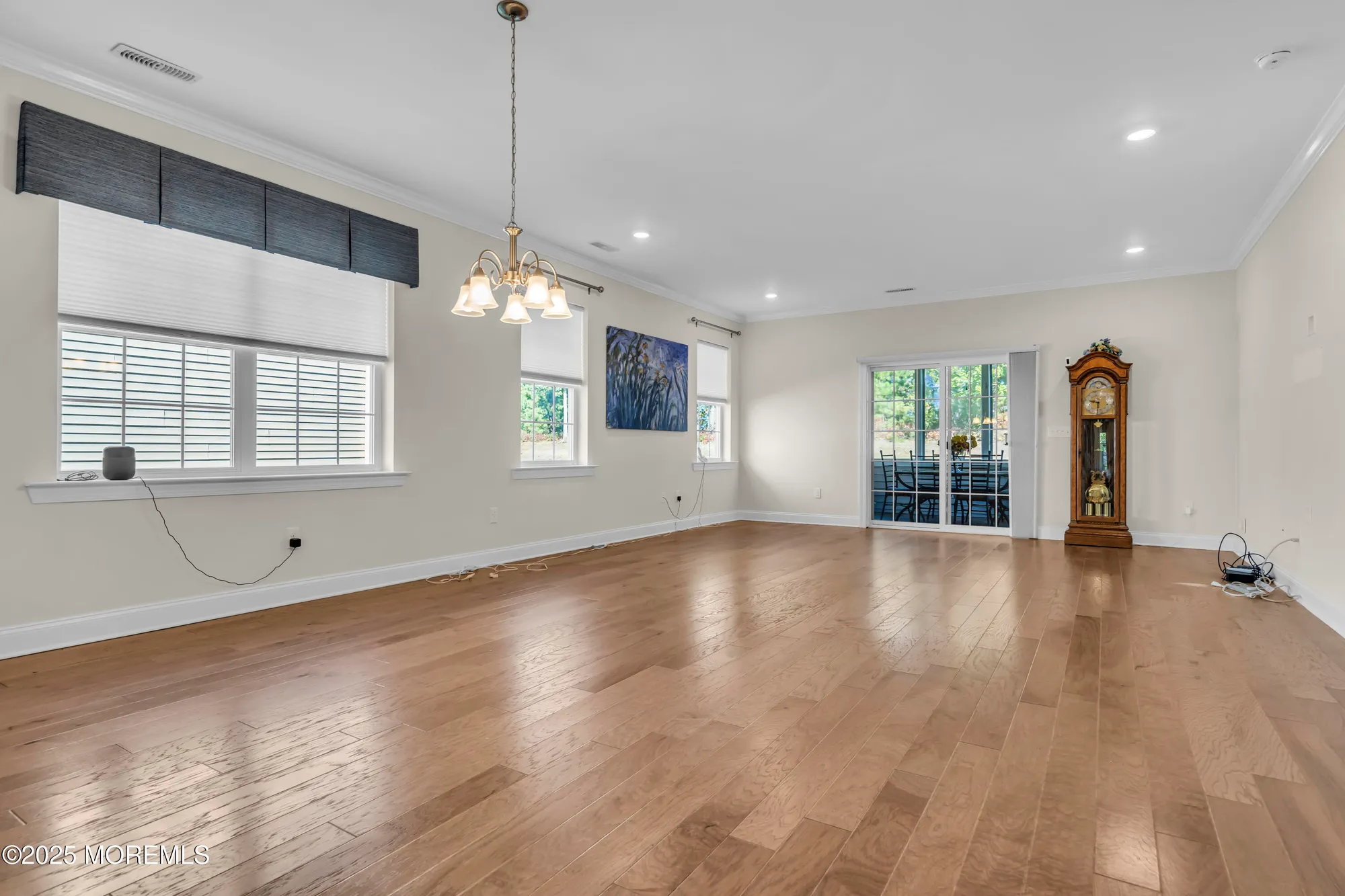 Property Slideshow image 21 of 44 | 100 woodside ln, Whiting, NJ, 08759