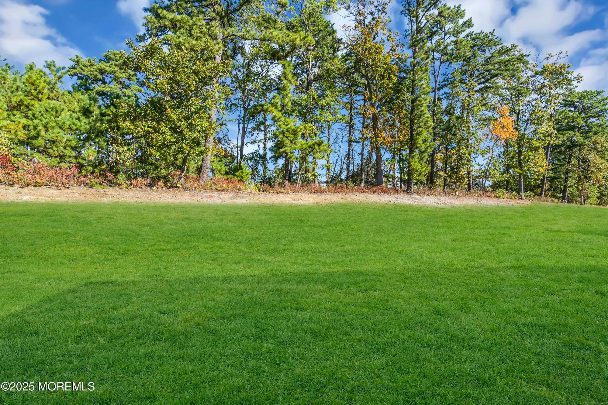 Property Slideshow image 38 of 44 | 100 woodside ln, Whiting, NJ, 08759