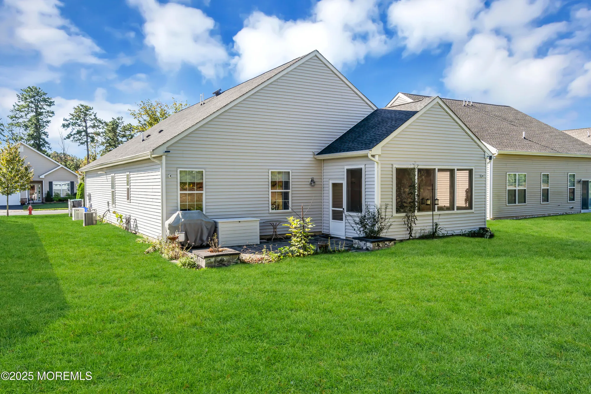 Property Slideshow image 41 of 44 | 100 woodside ln, Whiting, NJ, 08759