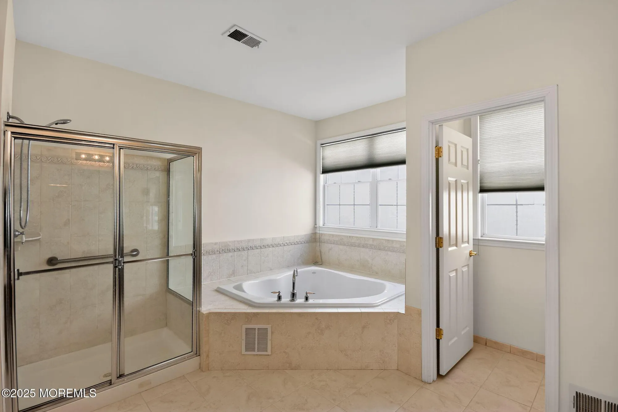 Property Slideshow image 18 of 32 | 211 bradwick way, Marlboro, NJ, 07746