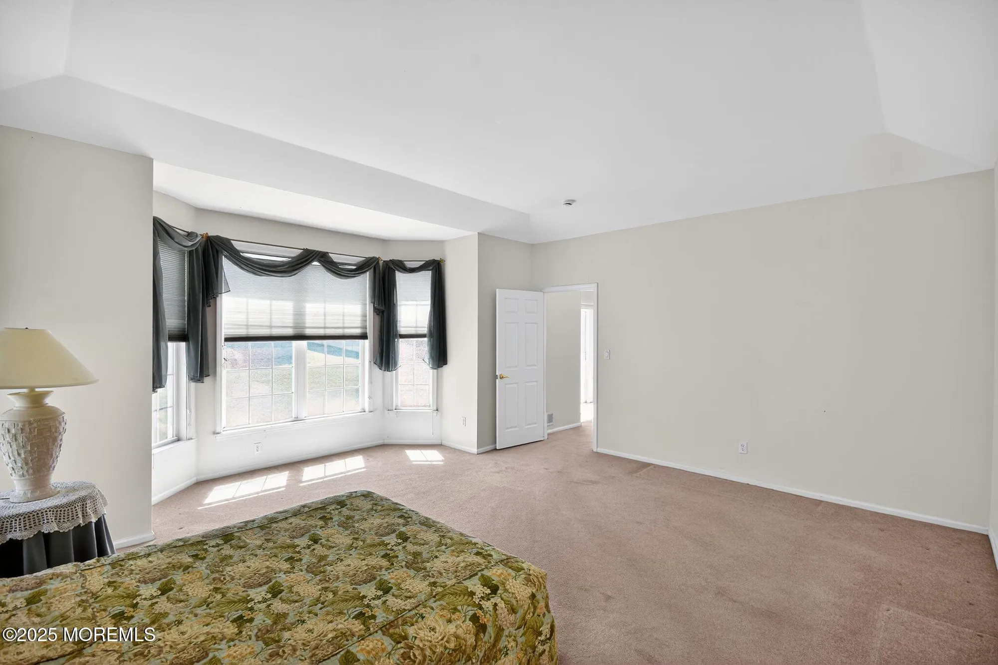 Property Slideshow image 13 of 32 | 211 bradwick way, Marlboro, NJ, 07746