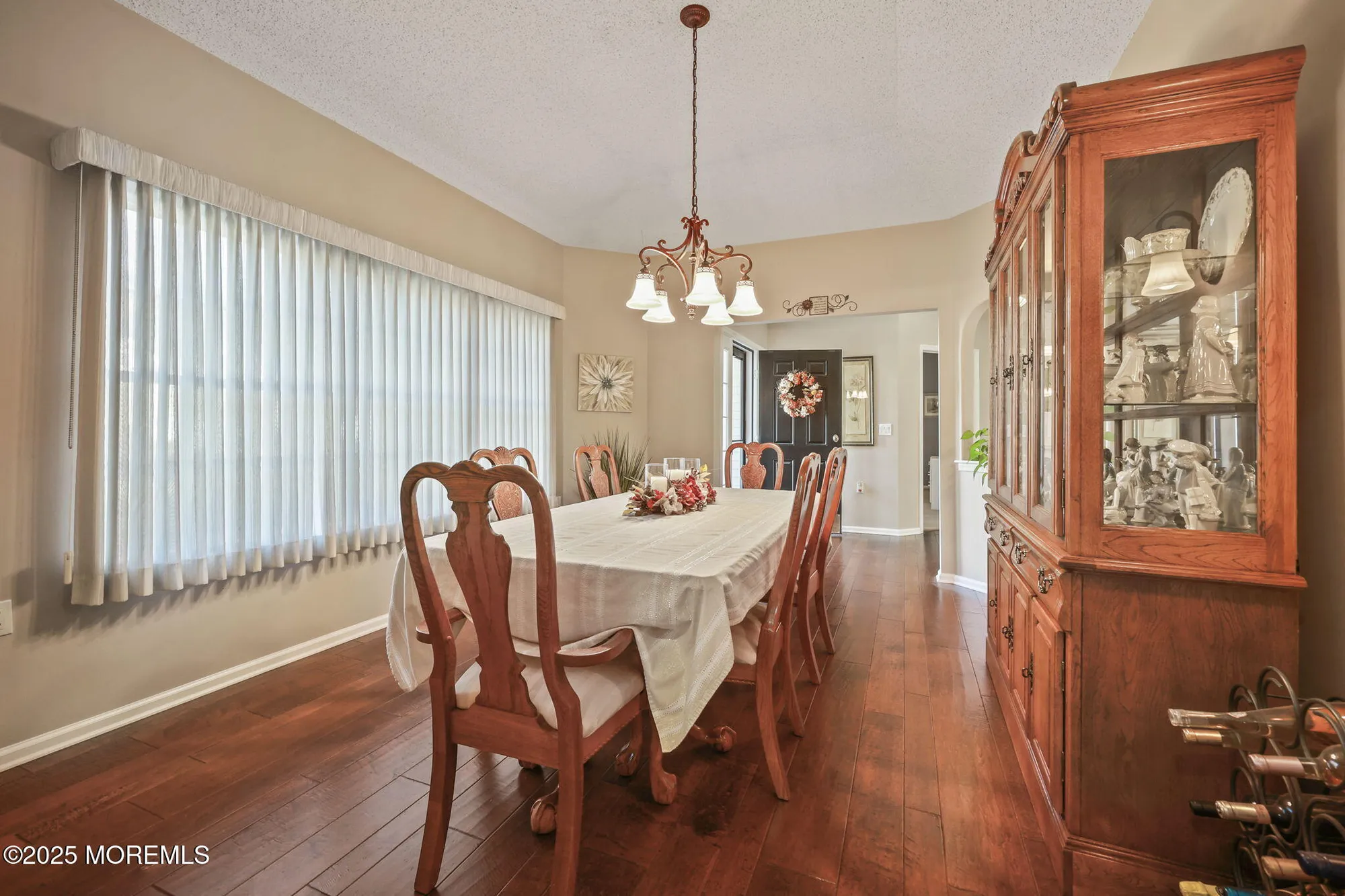 Property Slideshow image 7 of 44 | 1 saint andrews rd, Jackson, NJ, 08527