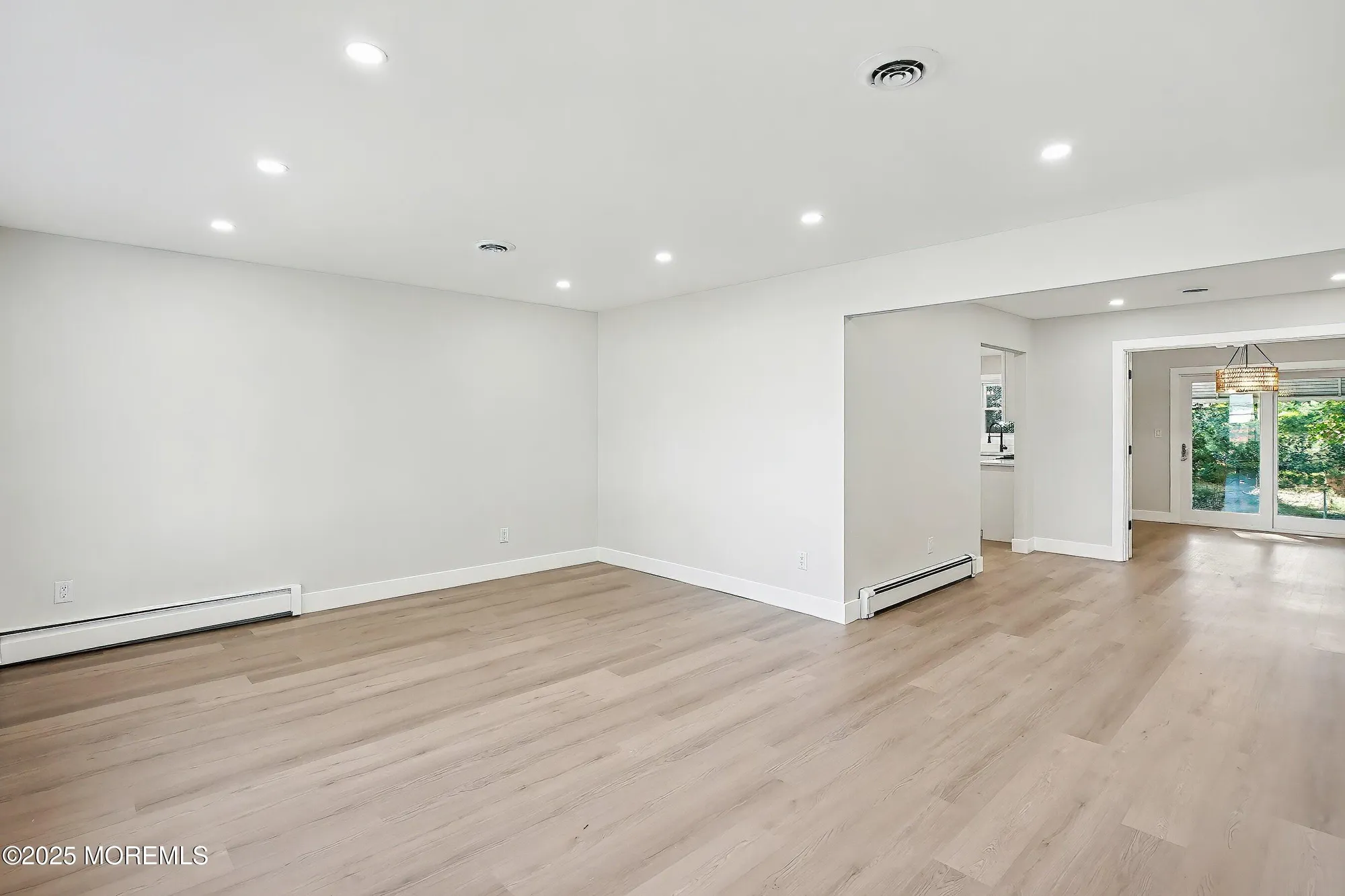 Property Slideshow image 6 of 35 | 34 westport dr, Toms River, NJ, 08757