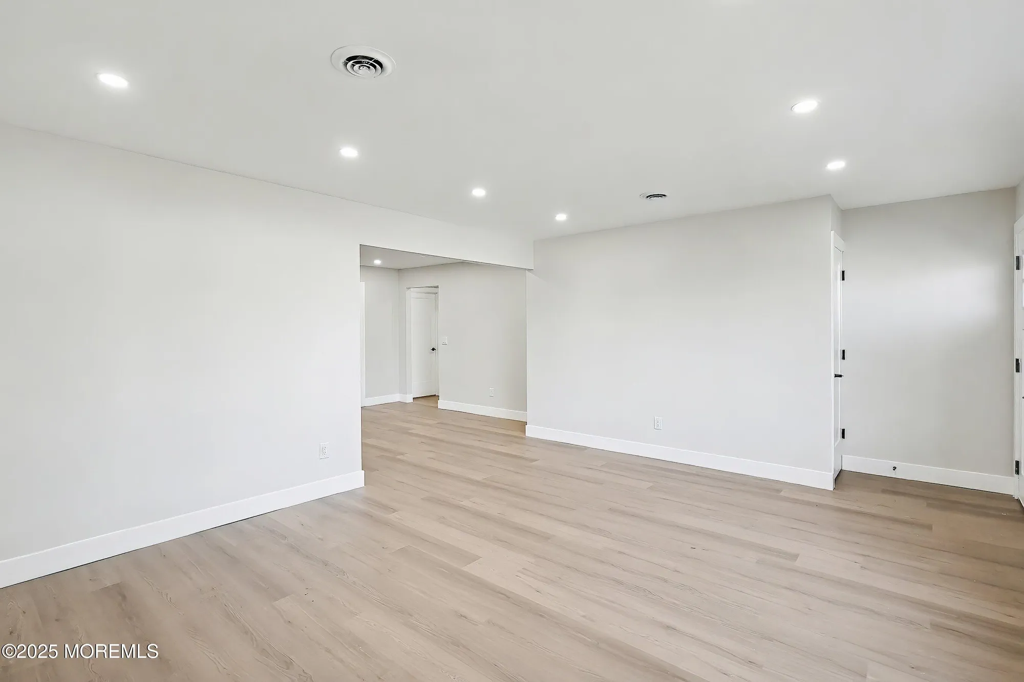 Property Slideshow image 7 of 35 | 34 westport dr, Toms River, NJ, 08757