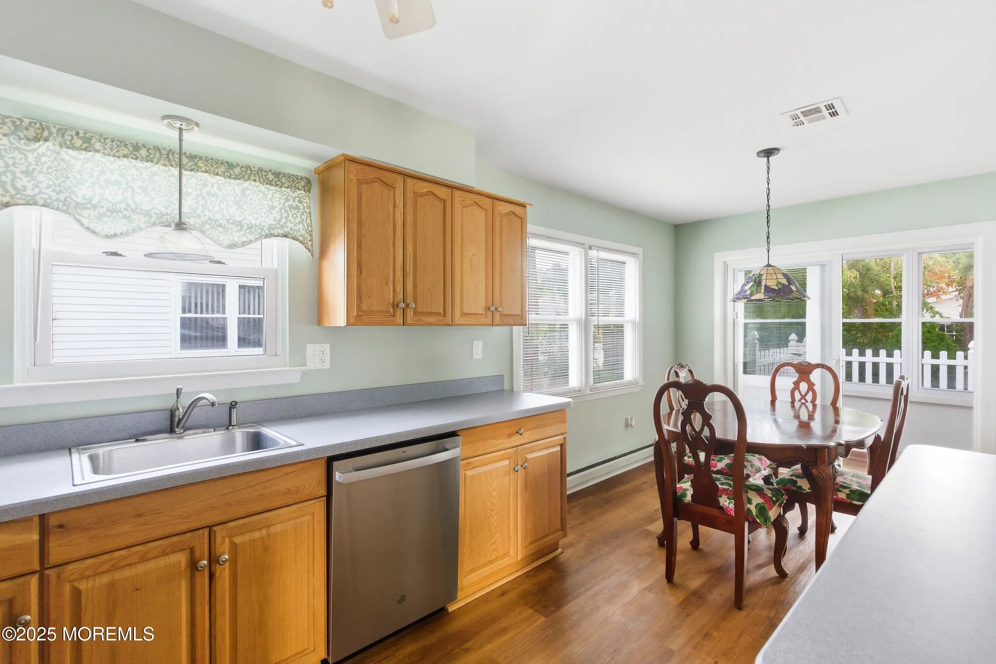 Property Slideshow image 7 of 20 | 14 bow dr, Brick, NJ, 08723