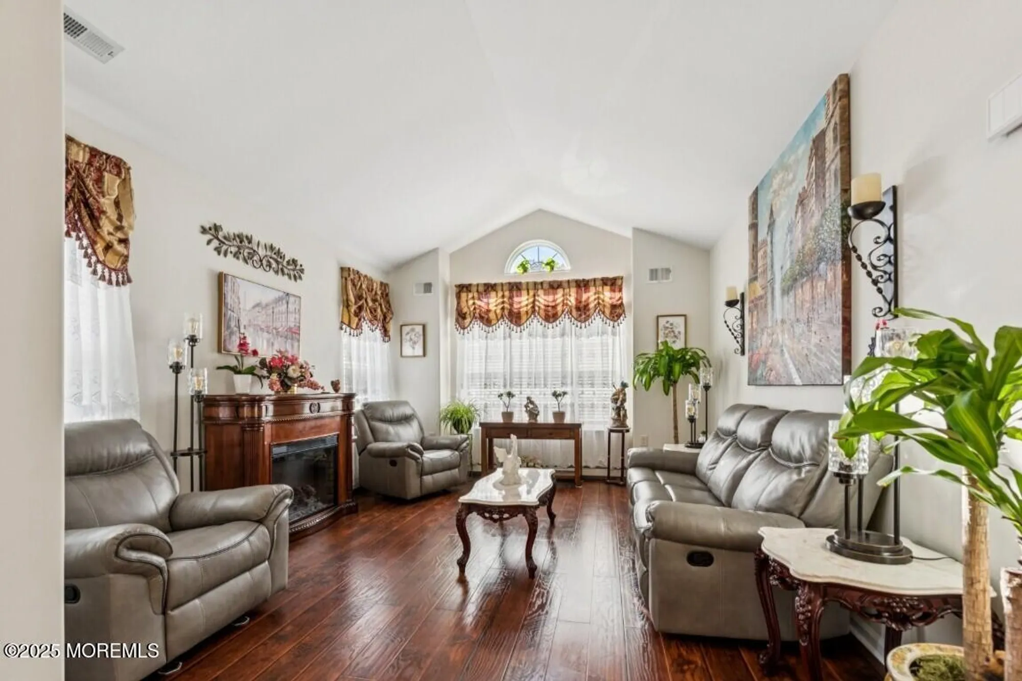 Property Slideshow image 5 of 23 | 40 isabella dr, Manchester, NJ, 08759