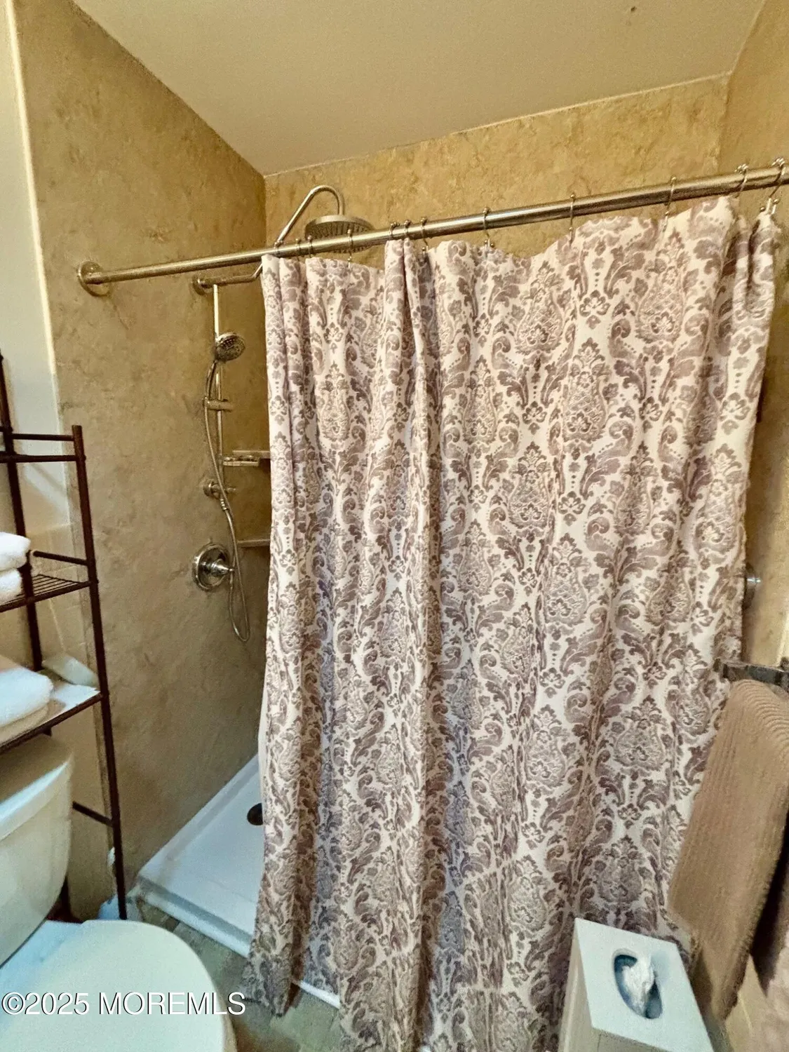 Property Slideshow image 19 of 24 | 5 bayberry ln a, Whiting, NJ, 08759