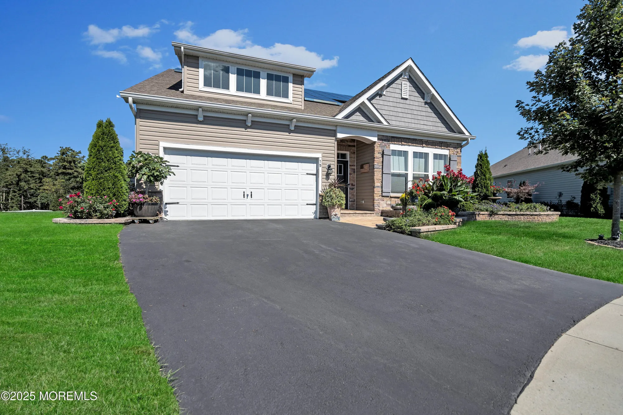 Property Slideshow image 5 of 57 | 15 woodchuck dr, Barnegat, NJ, 08005