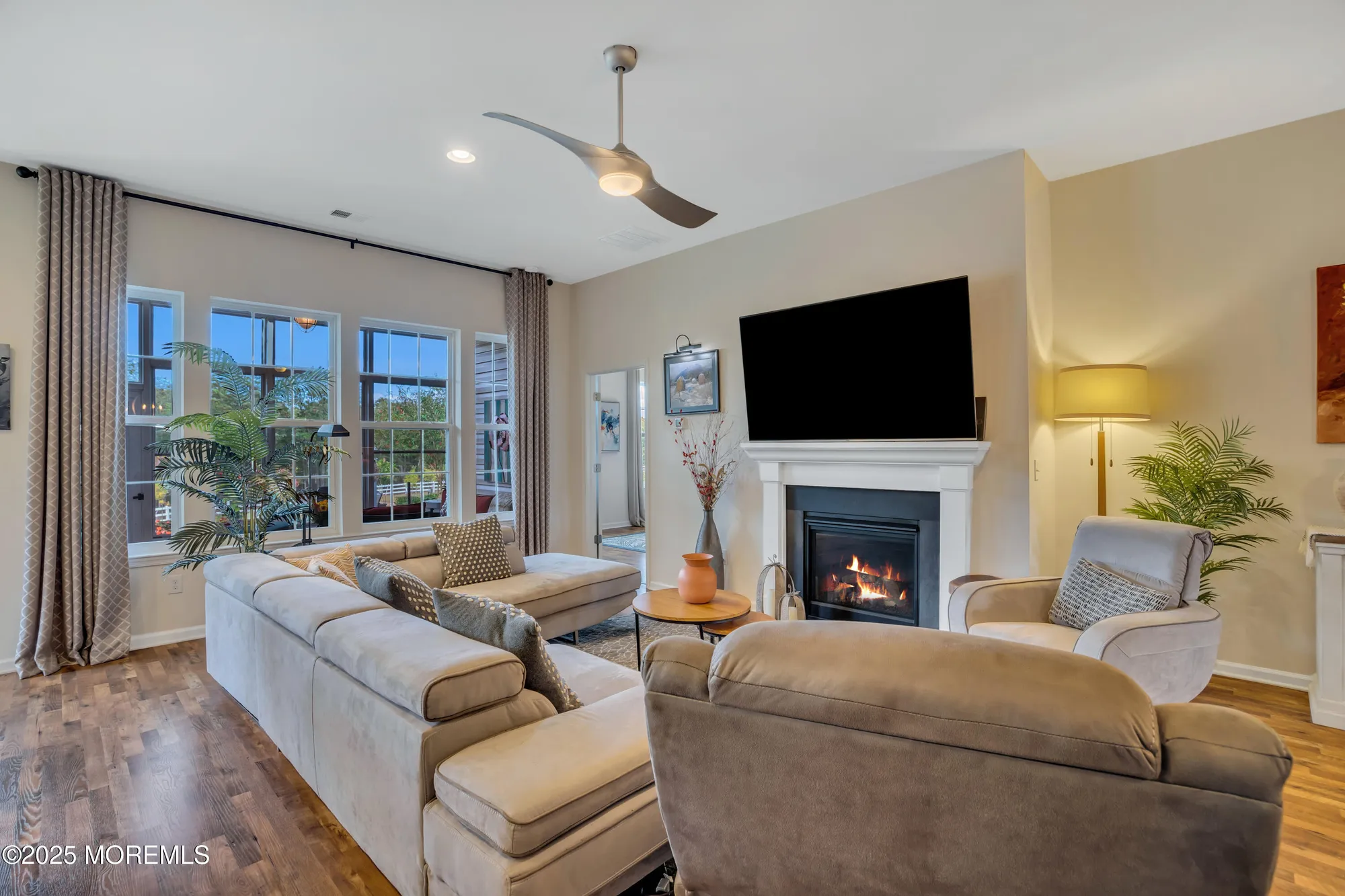 Property Slideshow image 18 of 57 | 15 woodchuck dr, Barnegat, NJ, 08005