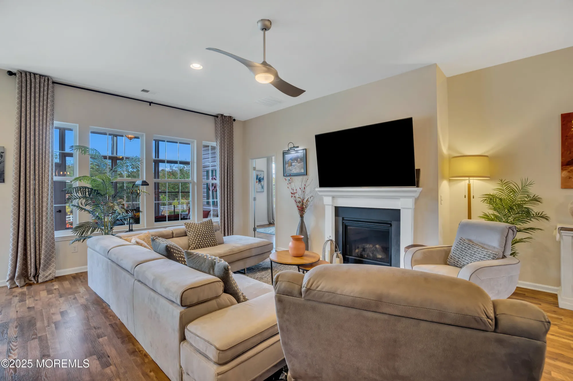 Property Slideshow image 19 of 57 | 15 woodchuck dr, Barnegat, NJ, 08005