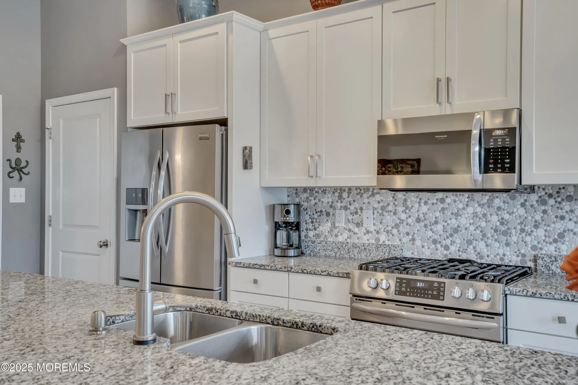 Property Slideshow image 28 of 57 | 15 woodchuck dr, Barnegat, NJ, 08005